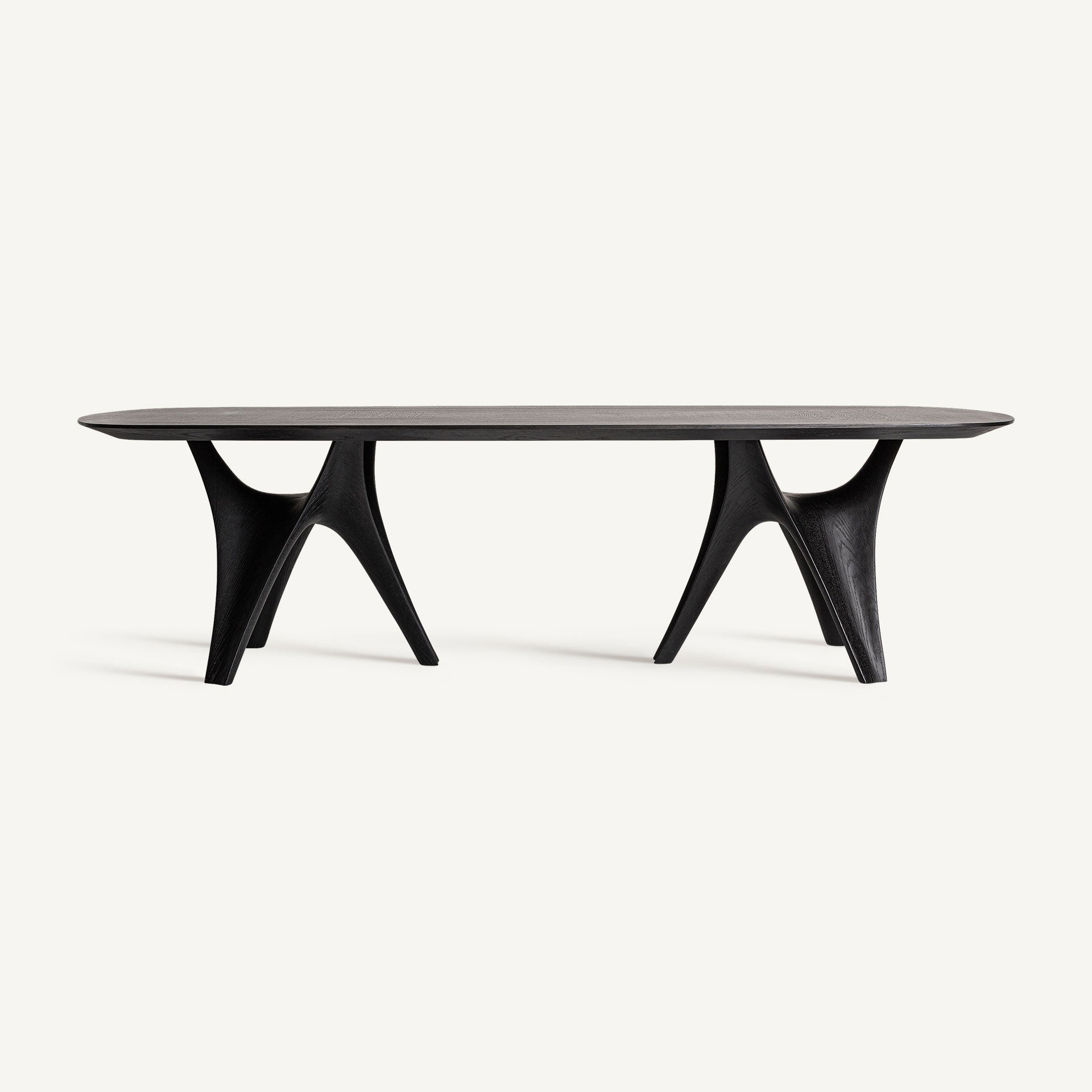 BILZEN DINING TABLE