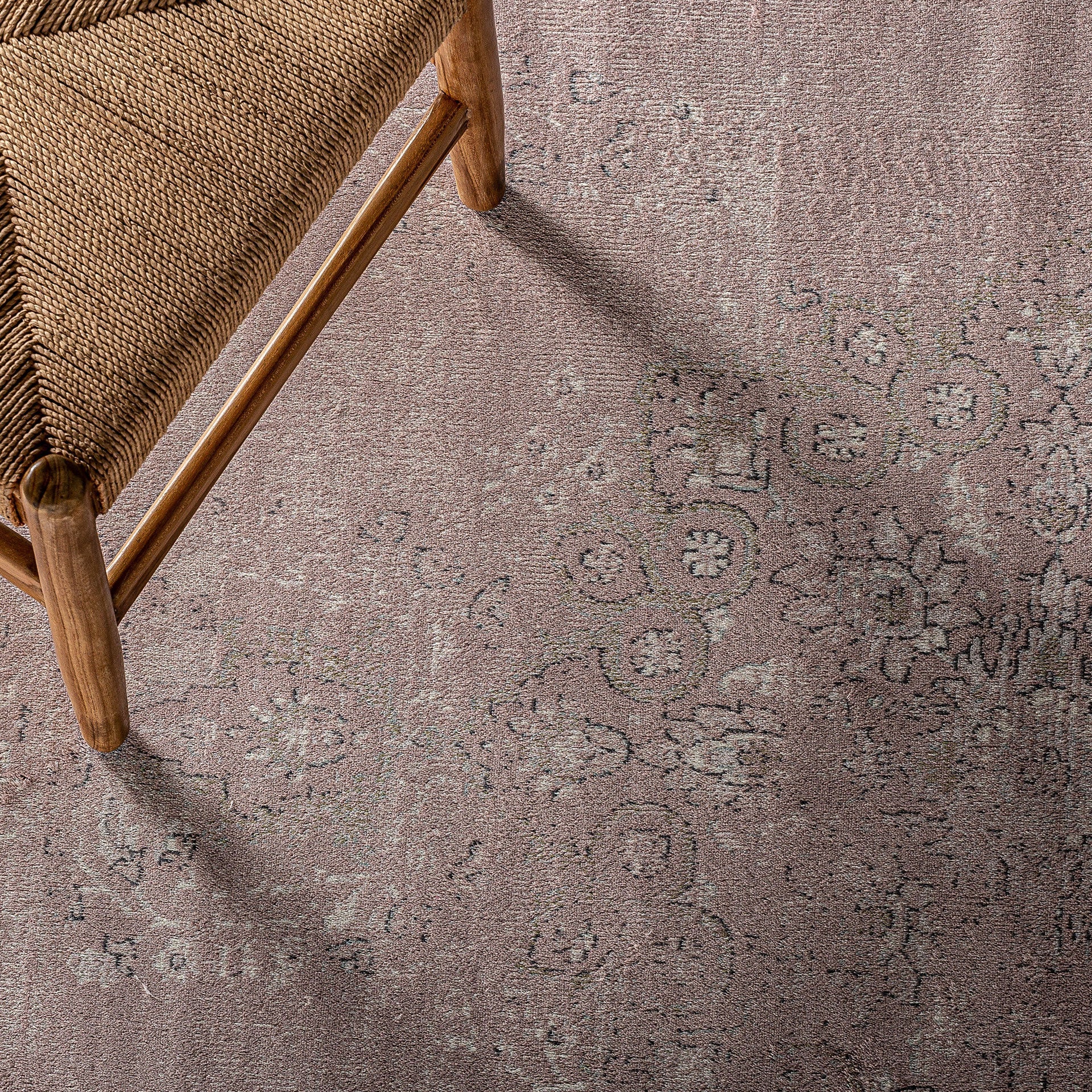 AKIRA CARPET - ramustudio