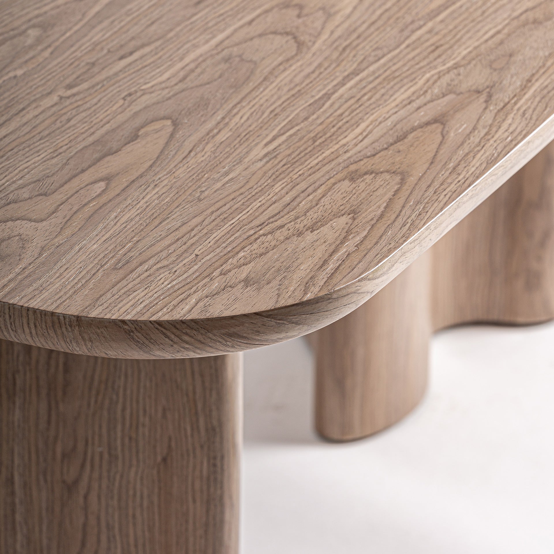 ARKO DINING TABLE - ramustudio