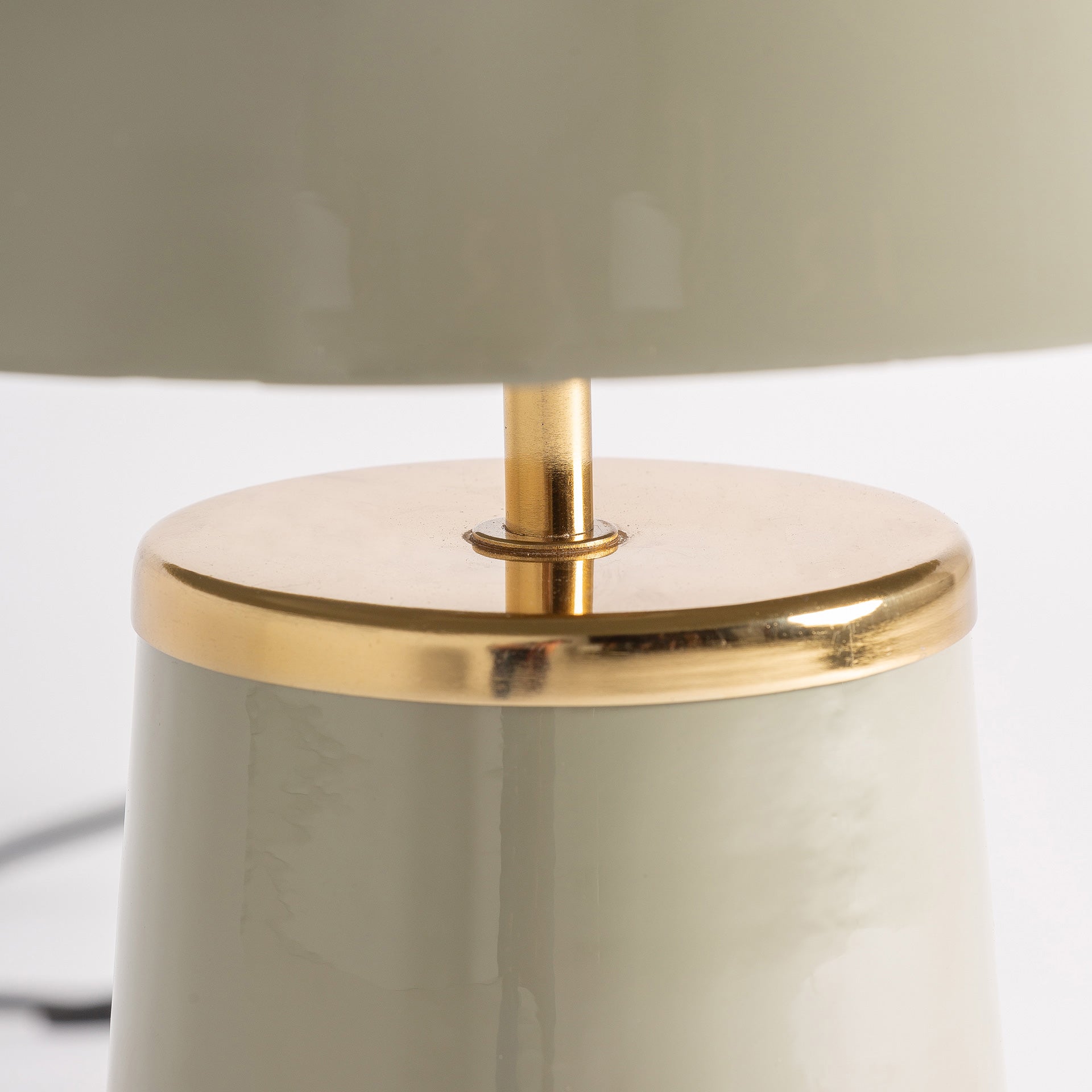 AROSA TABLE LAMP - ramustudio