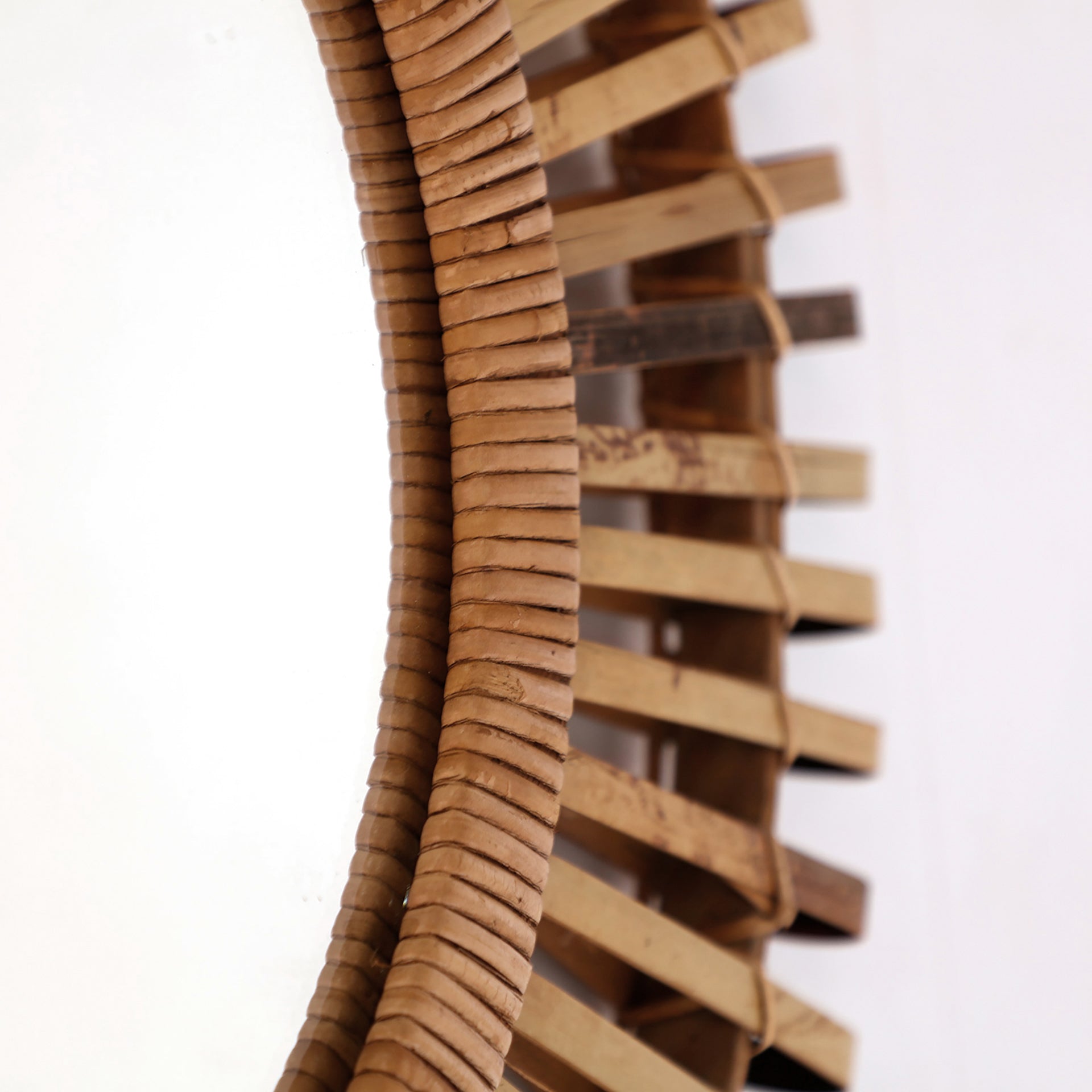 ARTEAGA MIRROR - ramustudio