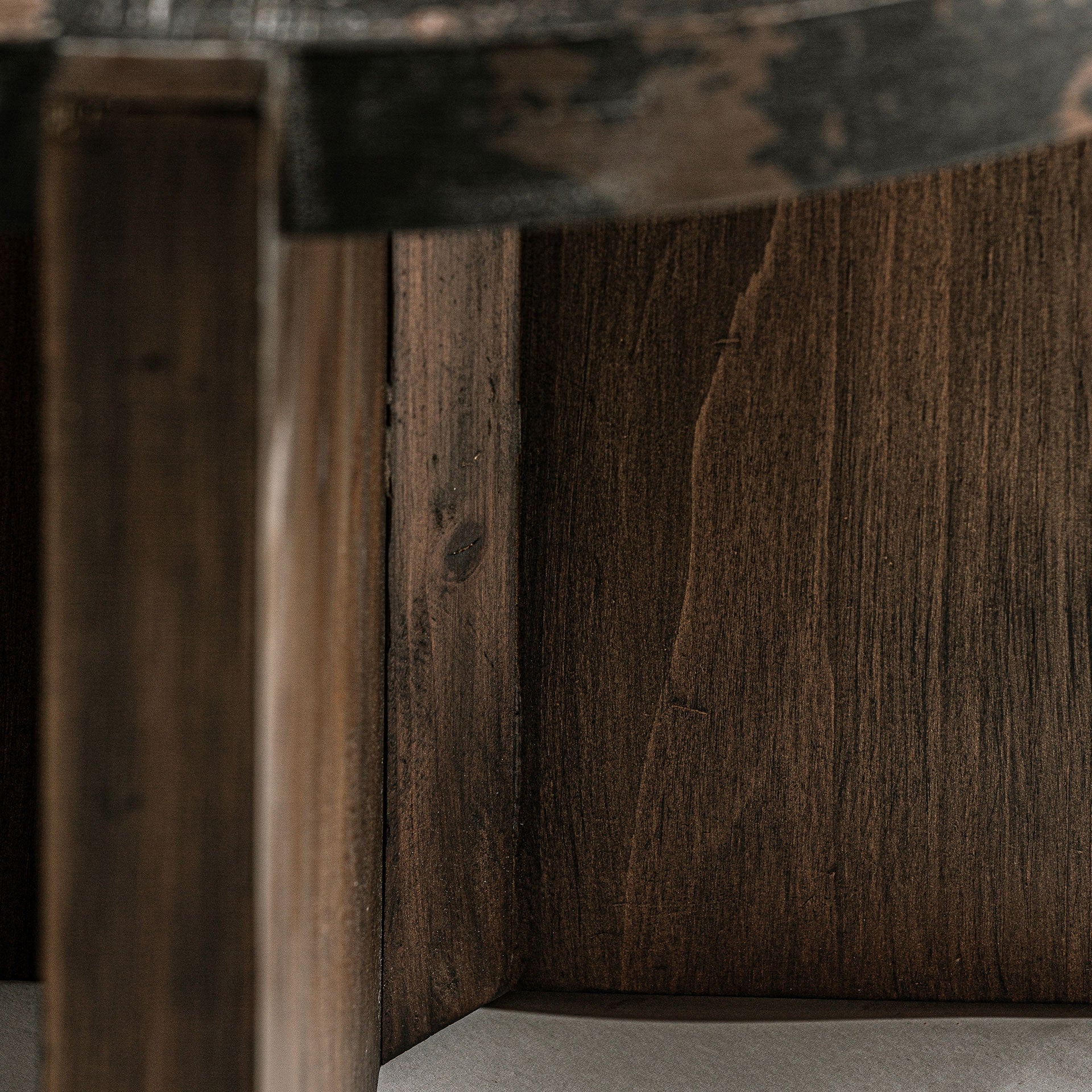 BANSAT COFFEE TABLE - ramustudio