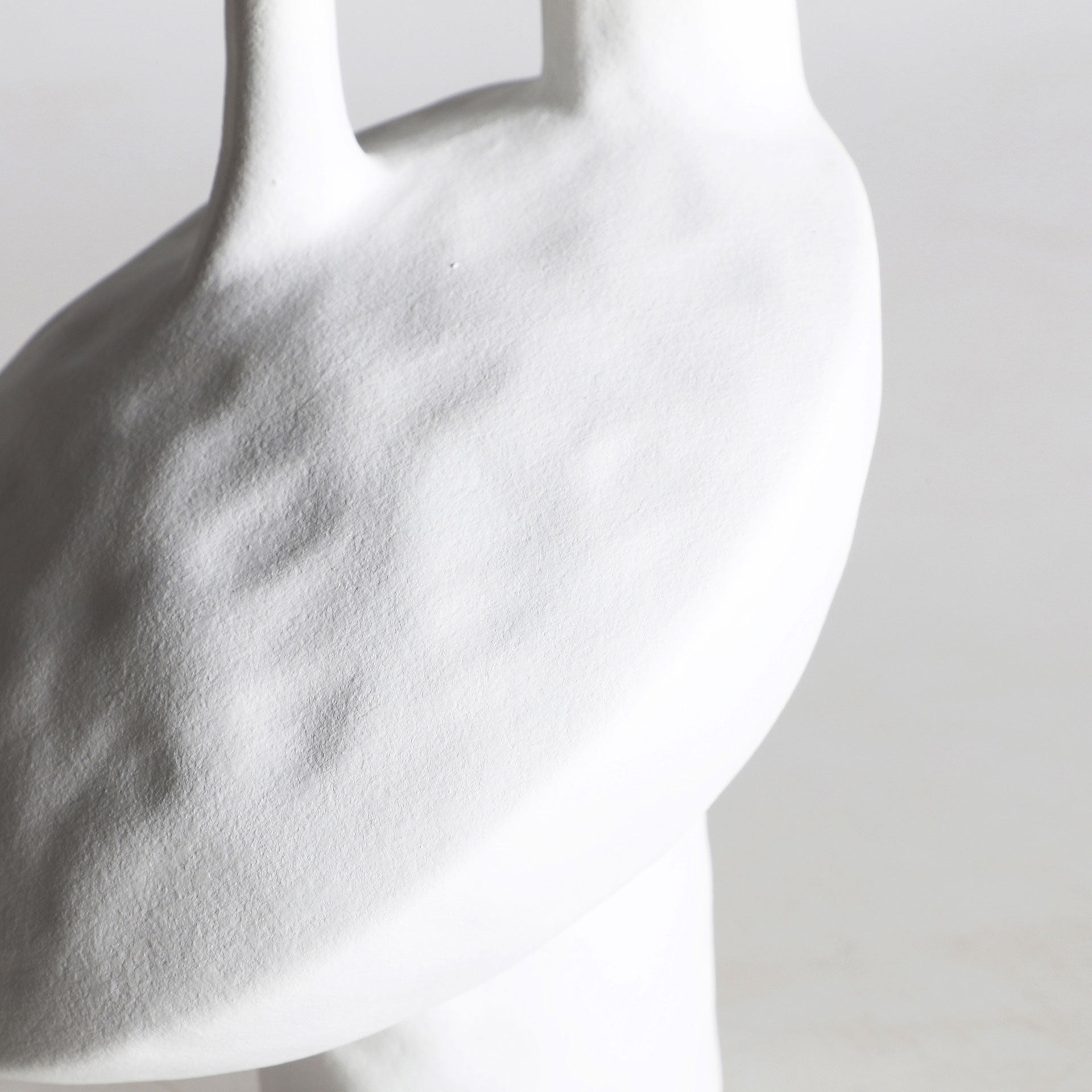 BLECK VASE - ramustudio