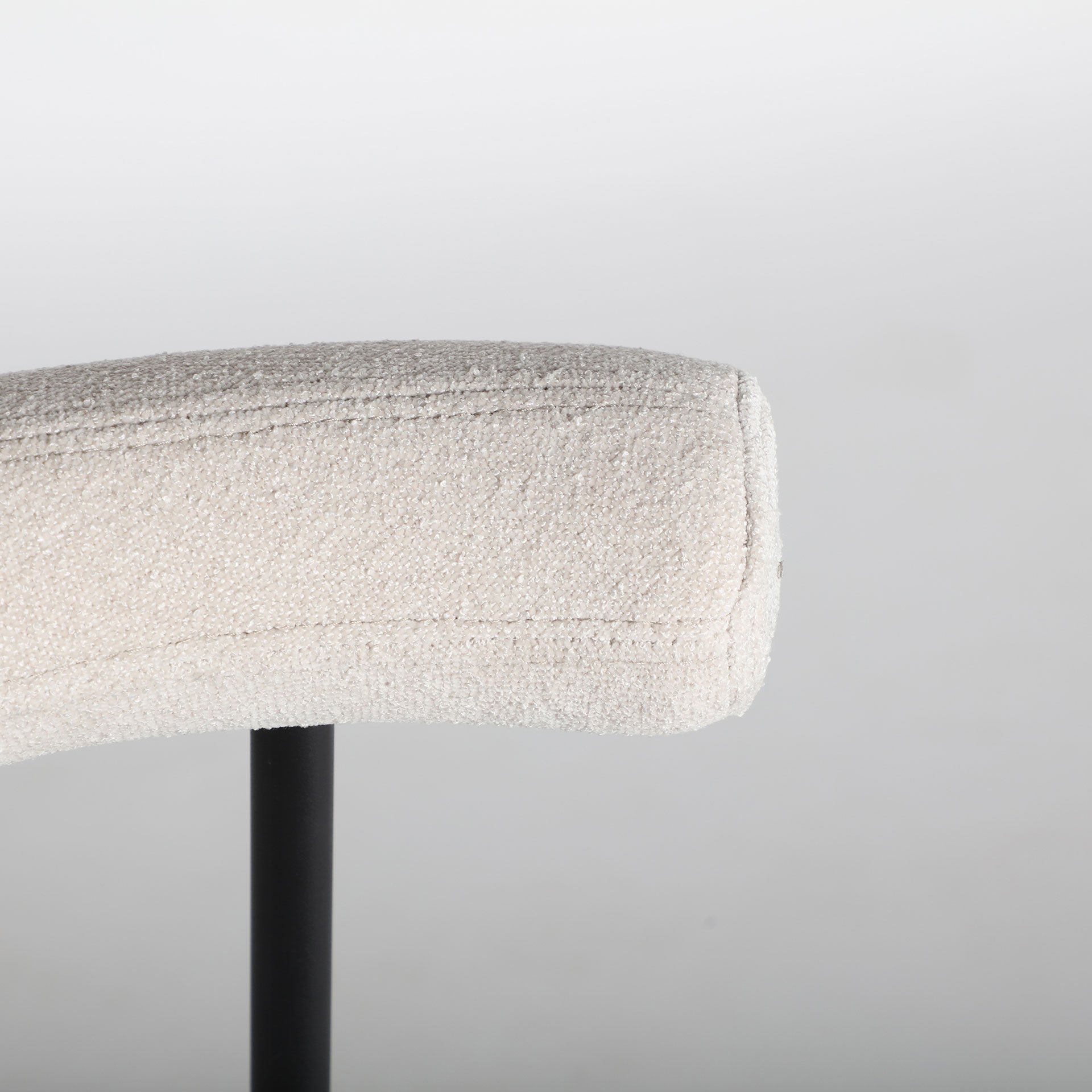 BREVILLE CHAIR - ramustudio