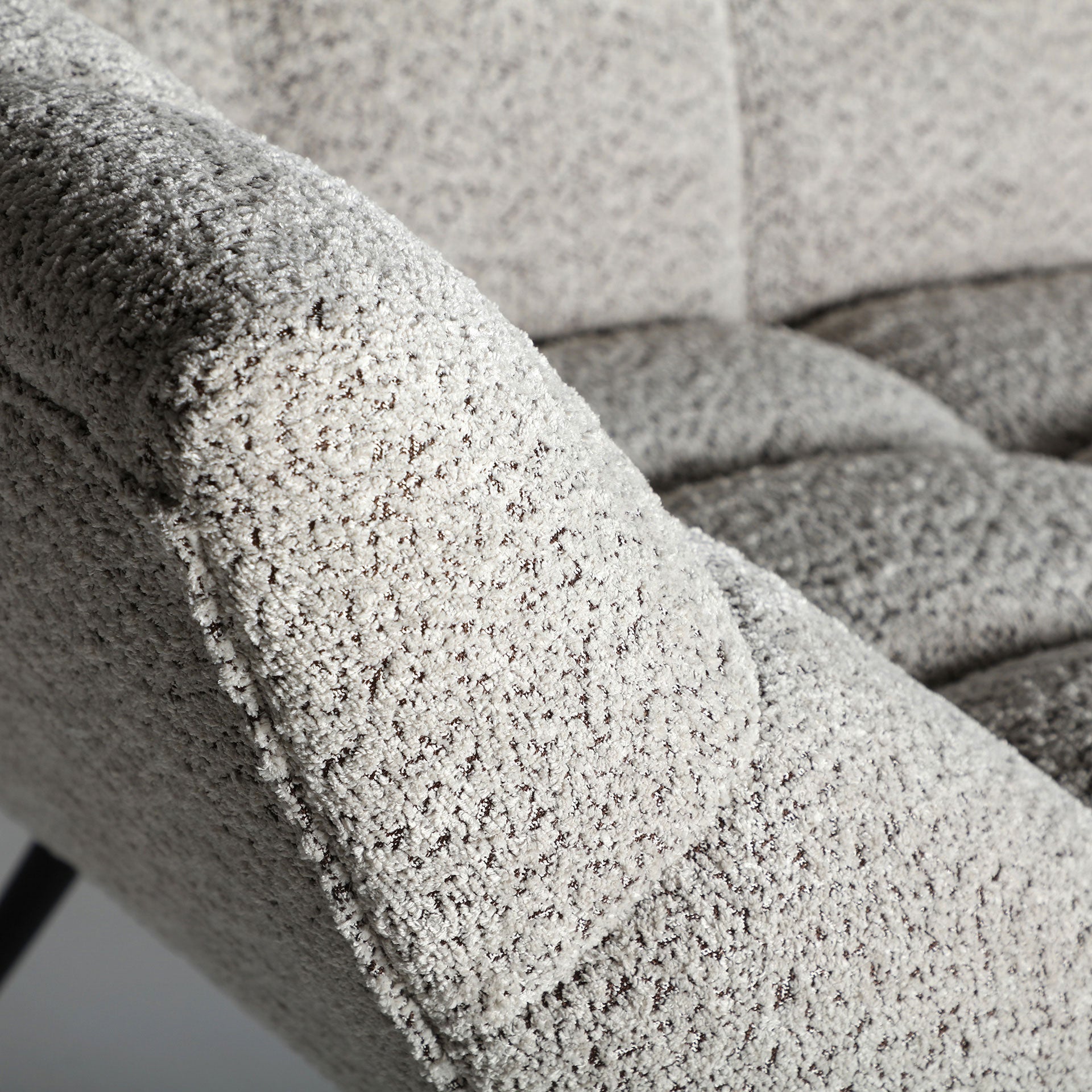 BRUNING SOFA - ramustudio