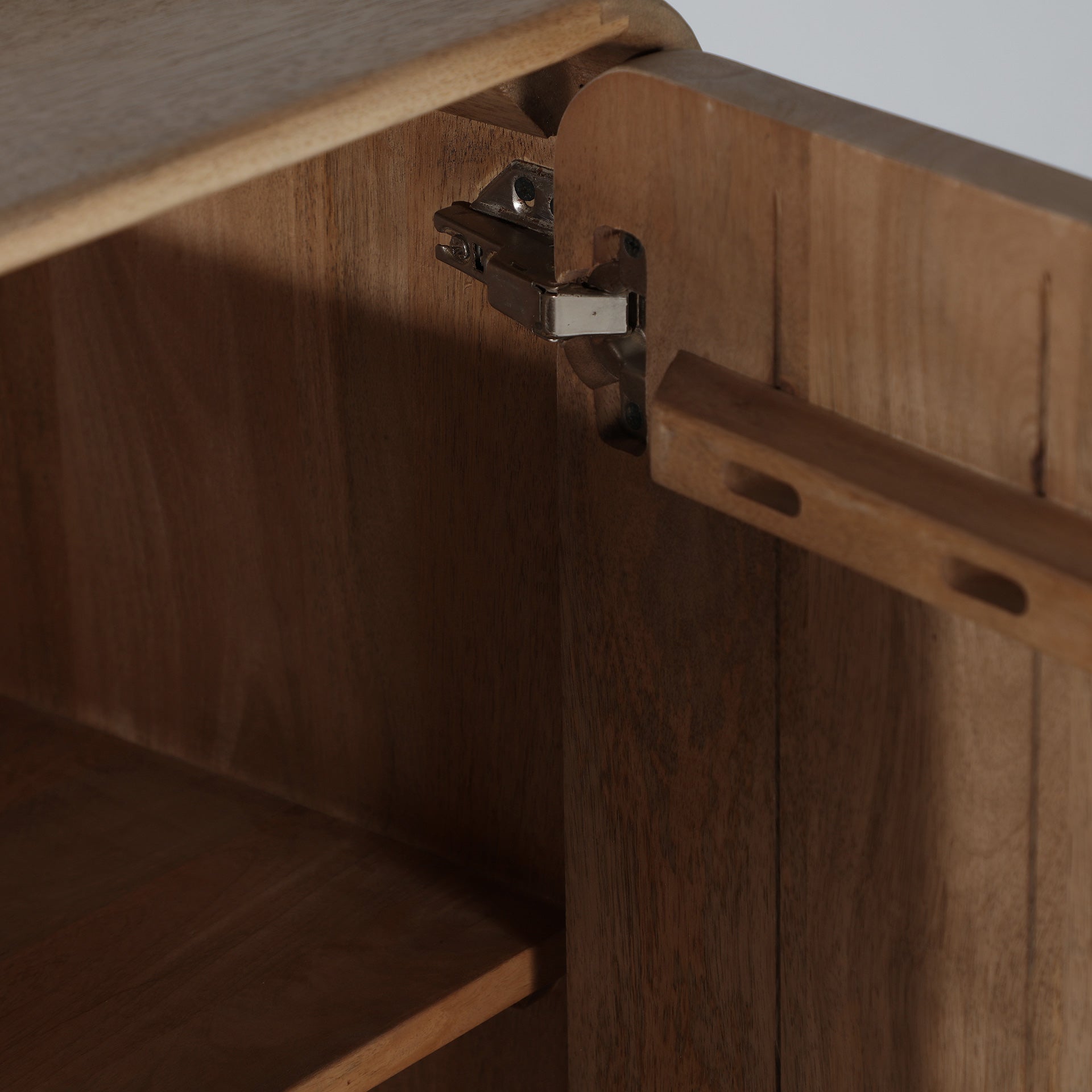 CANADA SIDEBOARD - ramustudio