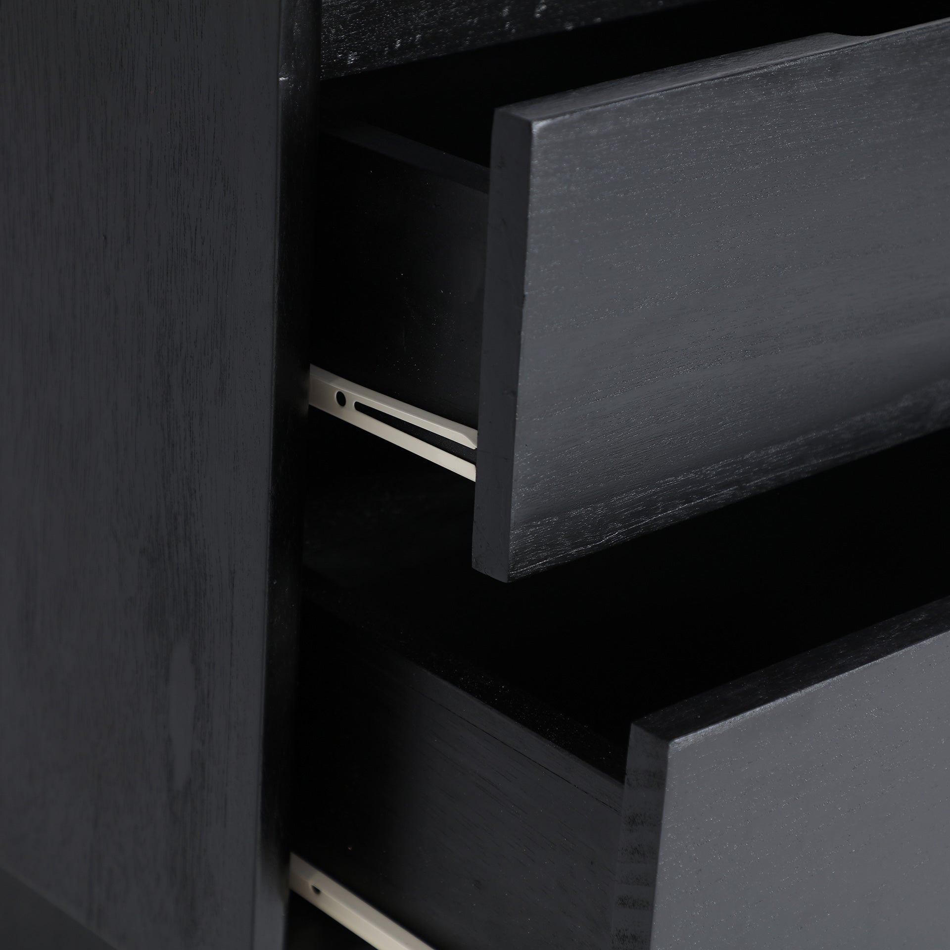 DEMMIN BEDSIDE TABLE - ramustudio