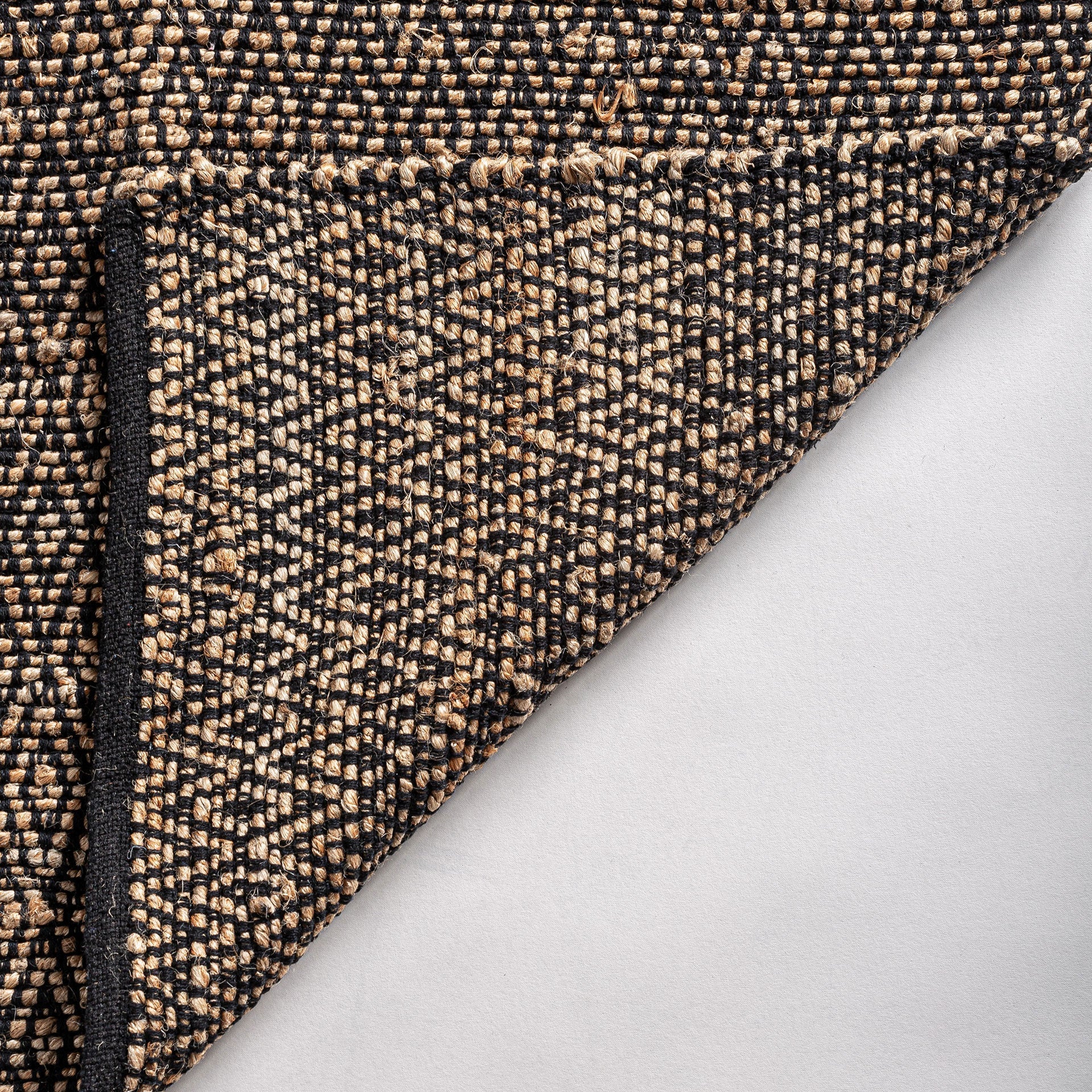 ELARA CARPET - ramustudio