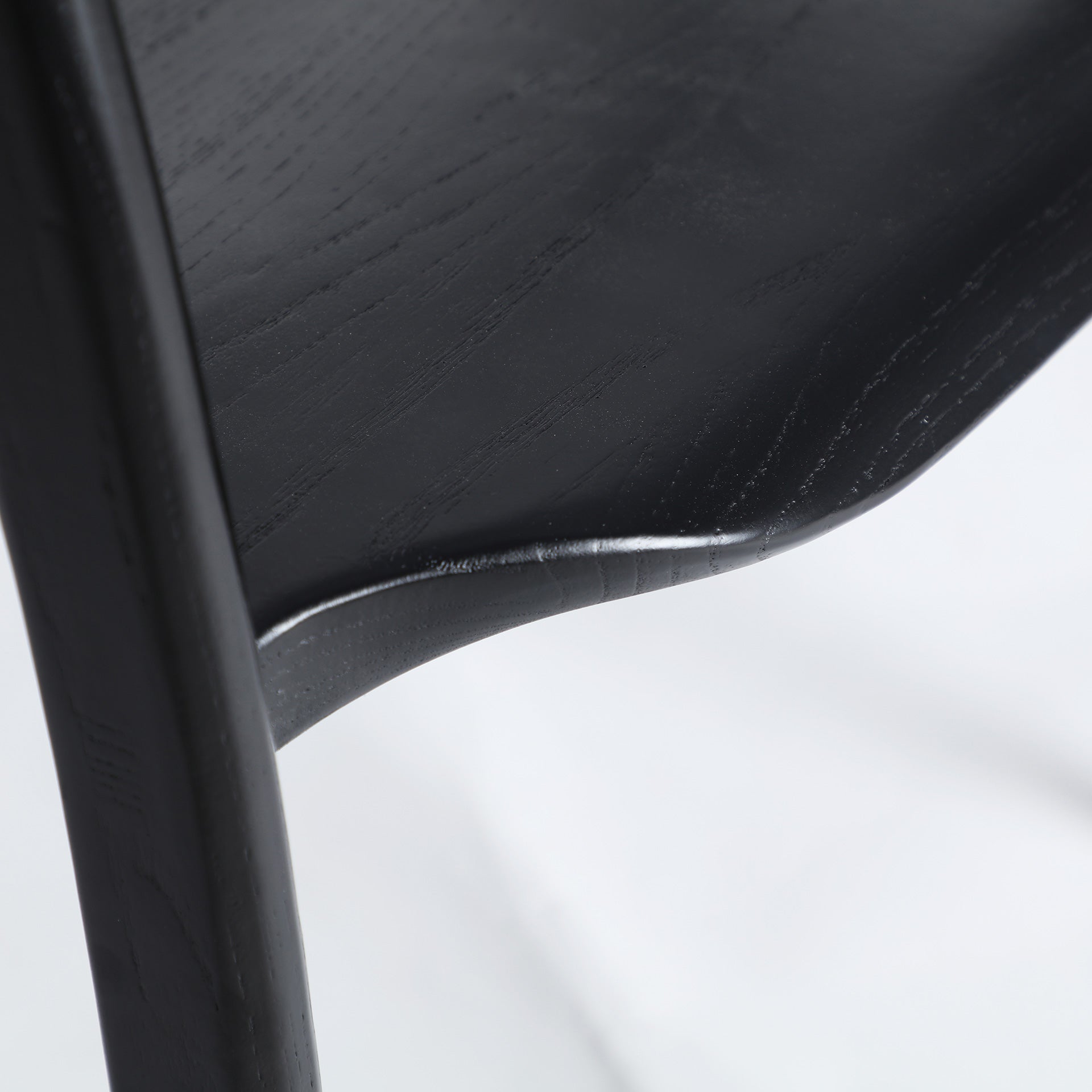 HASLOCH CHAIR - ramustudio