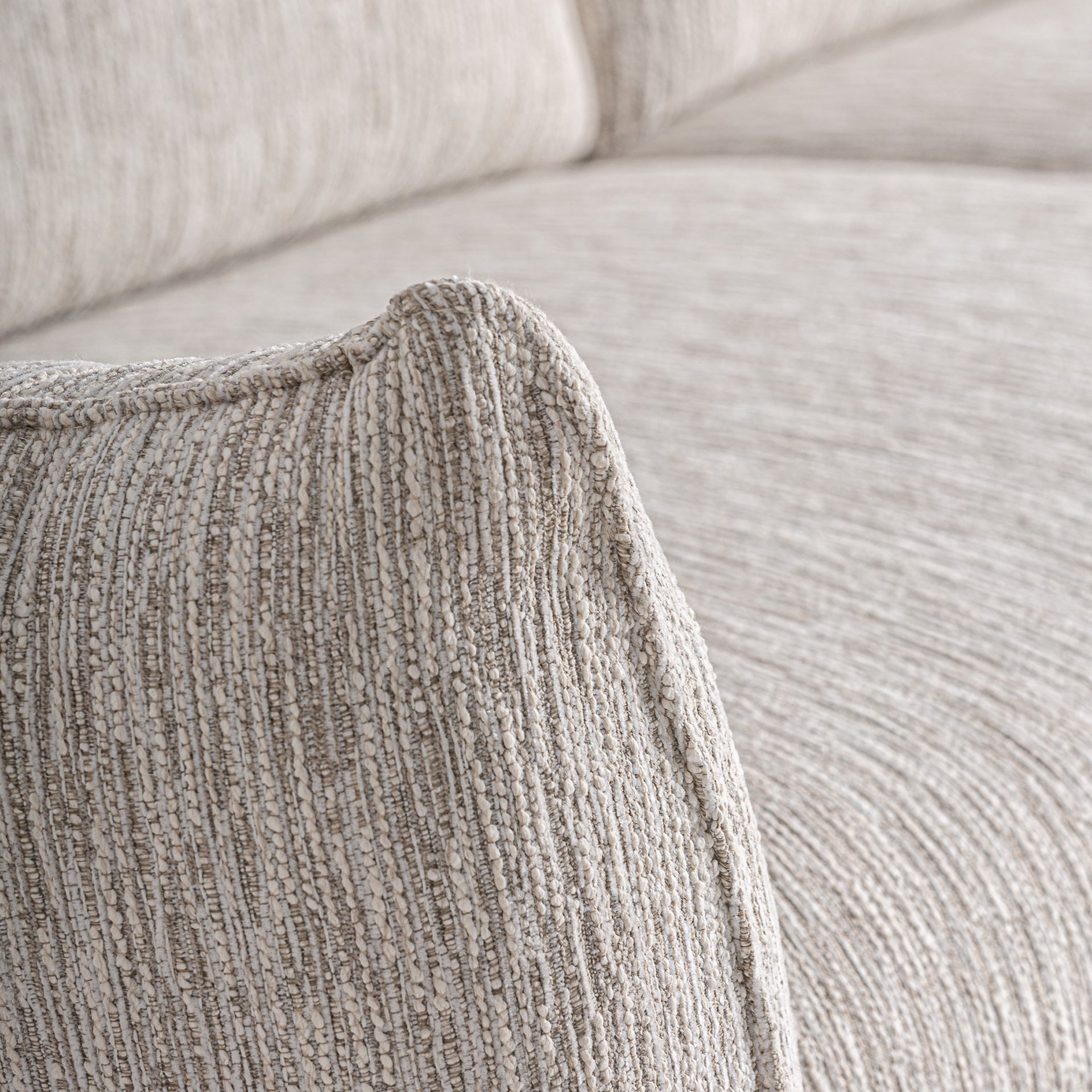 MILO SOFA - ramustudio