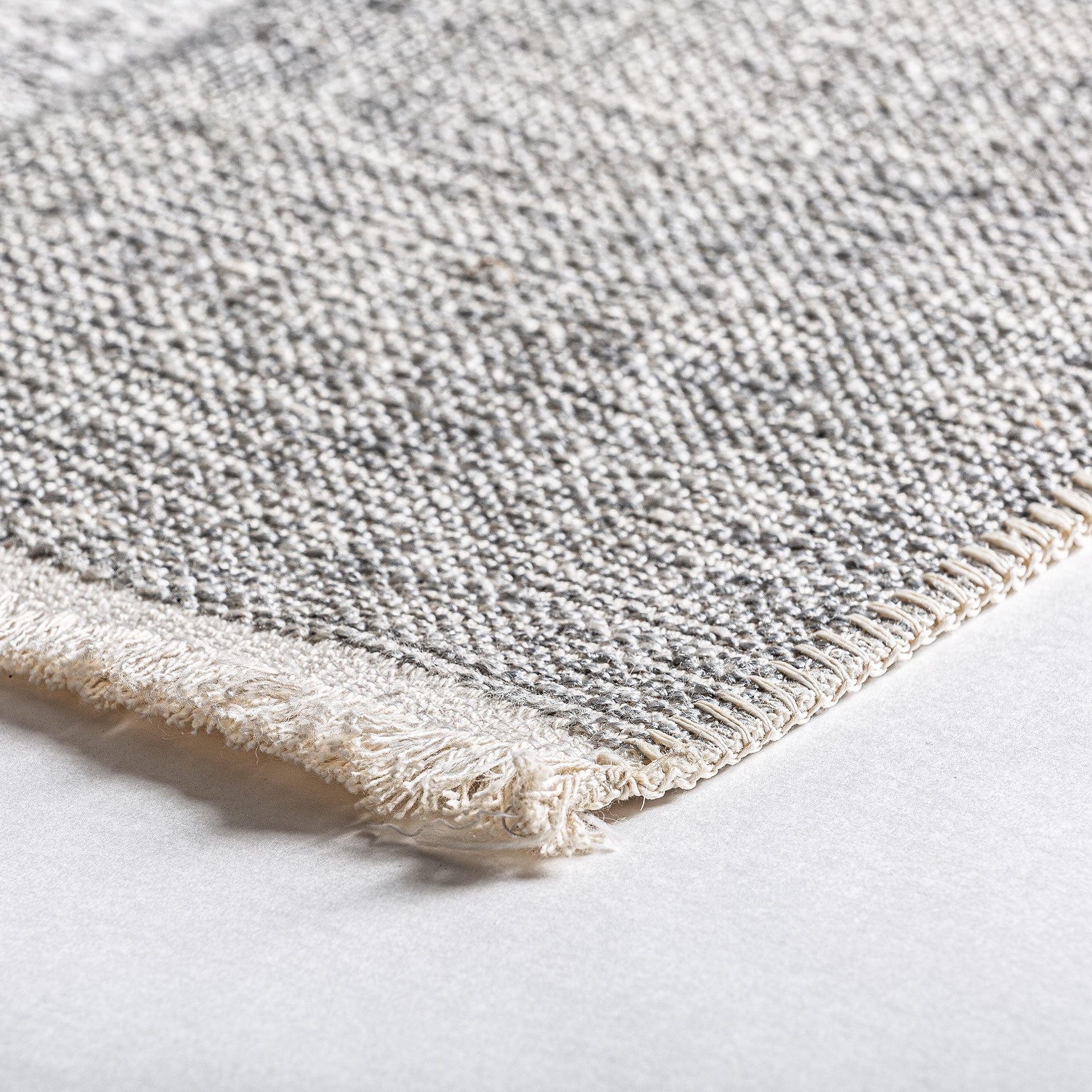 NEREIDA CARPET - ramustudio