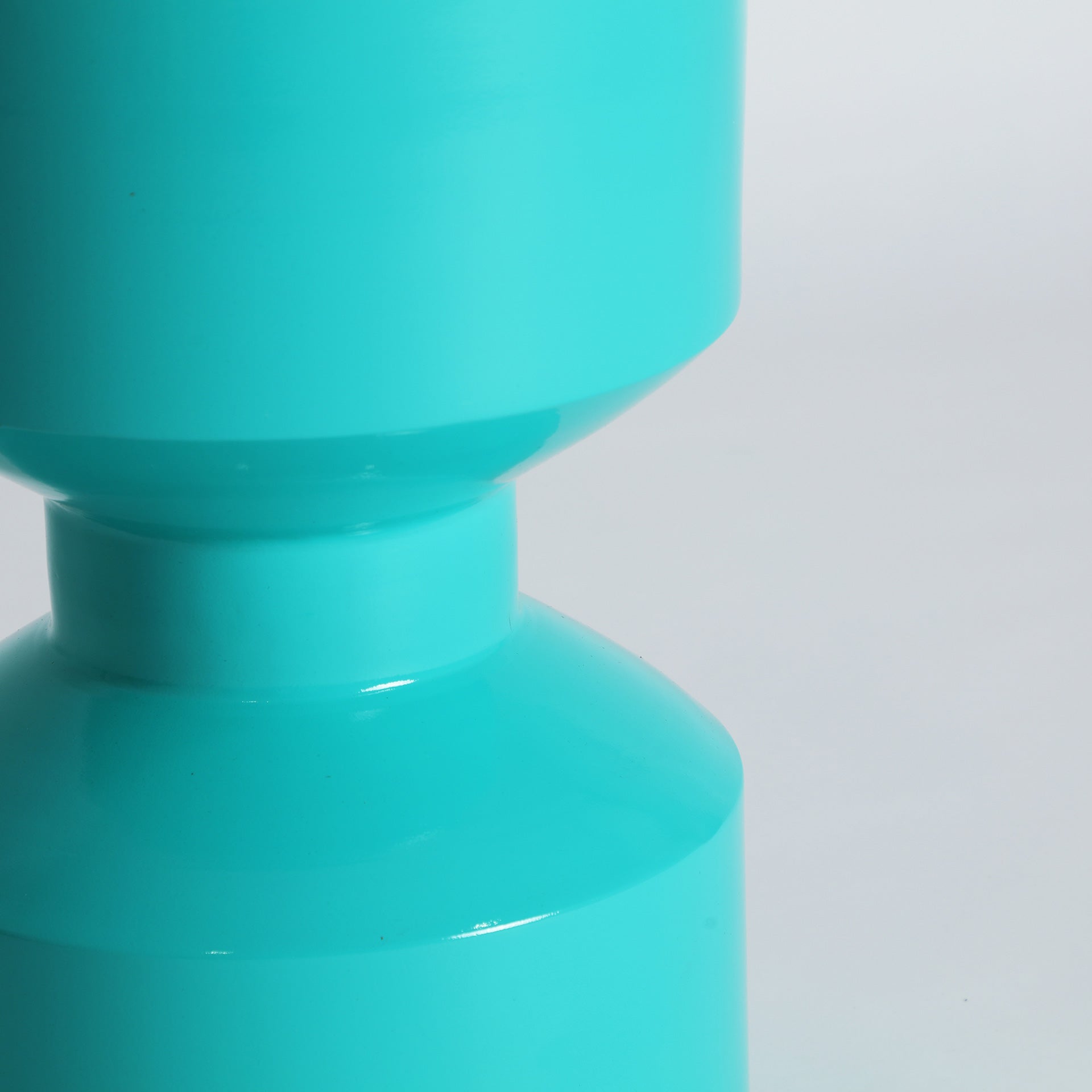 POP SIDE TABLE - ramustudio