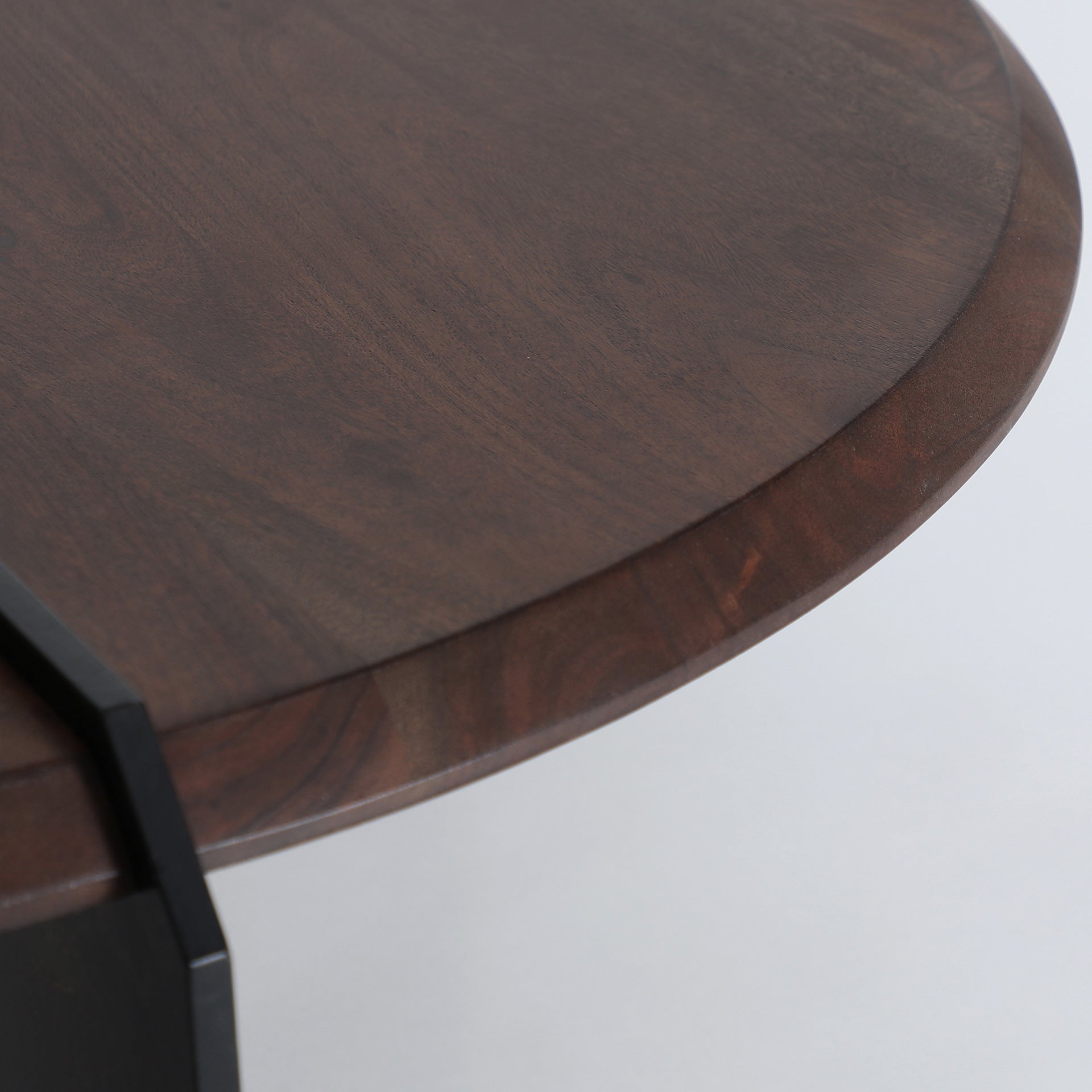 SURSEE COFFEE TABLE - ramustudio