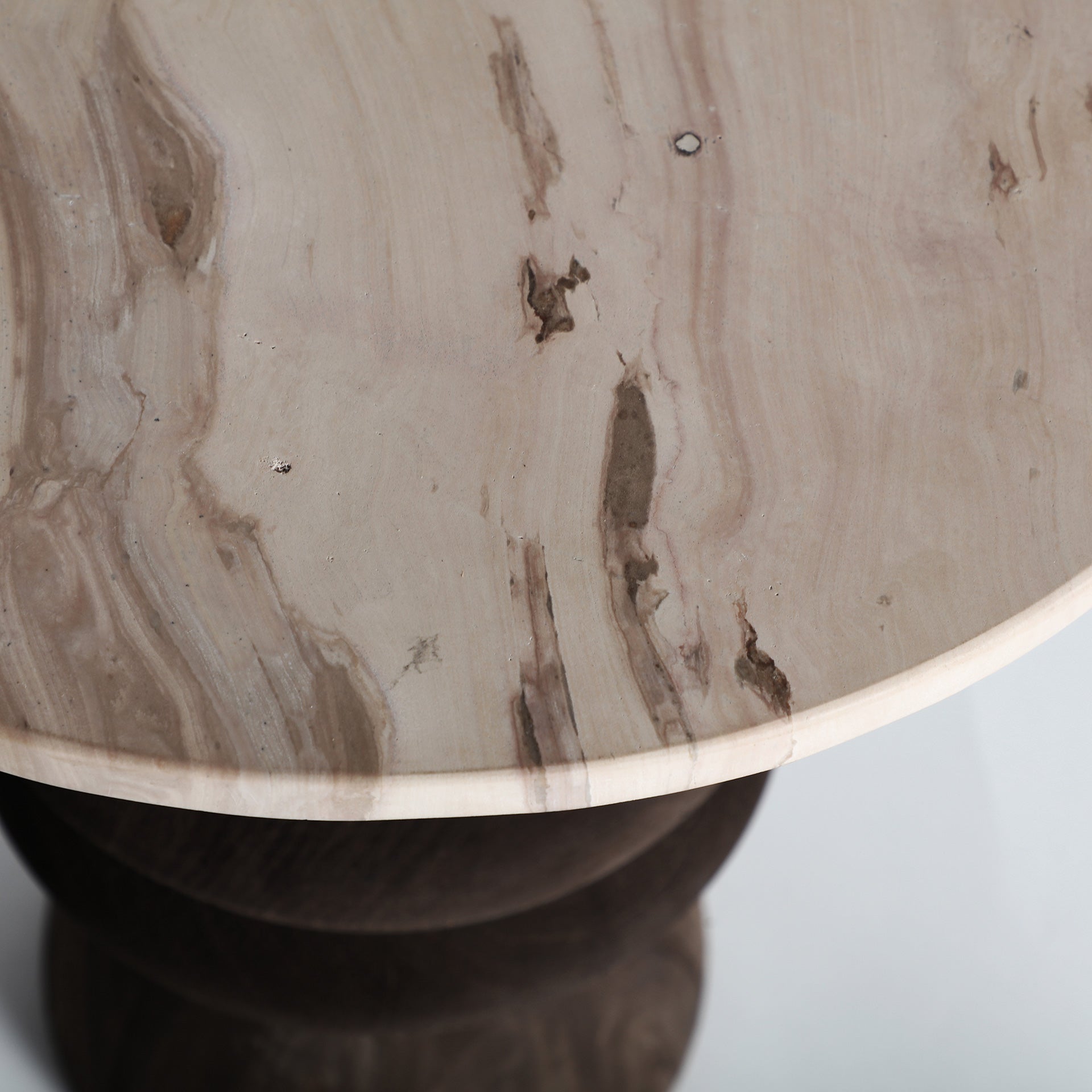 VRADS SIDE TABLE - ramustudio