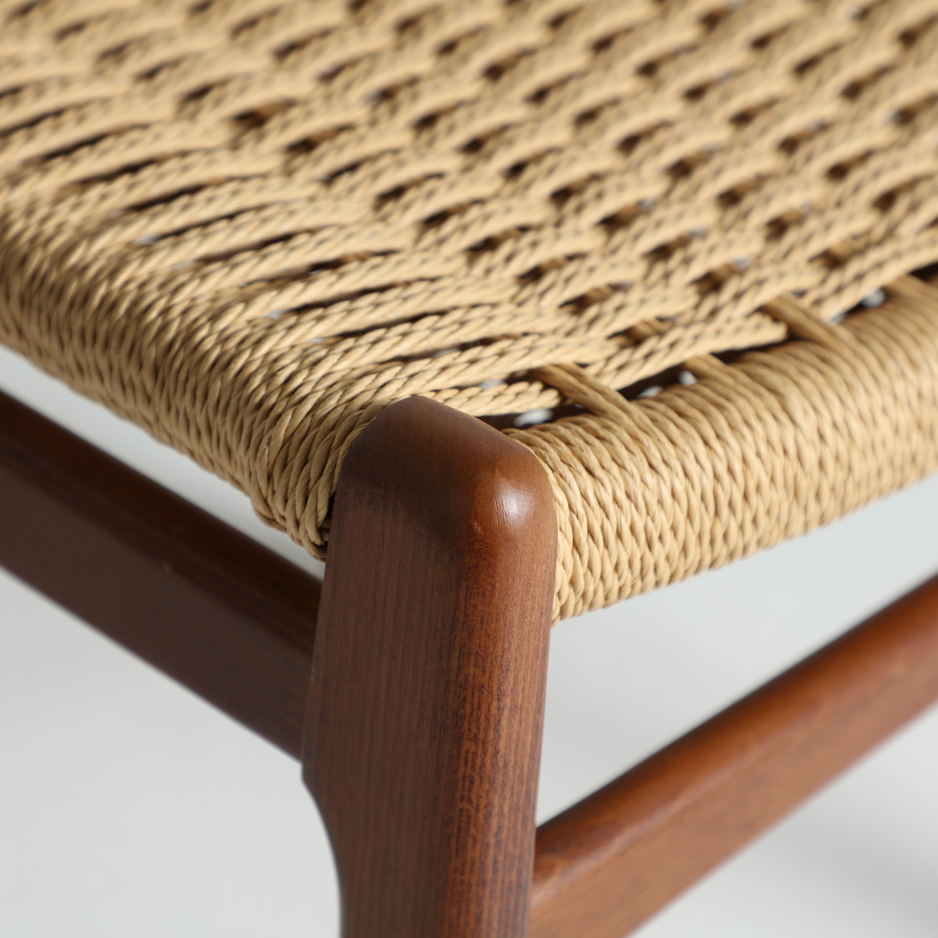 WHEL CHAIR - ramustudio
