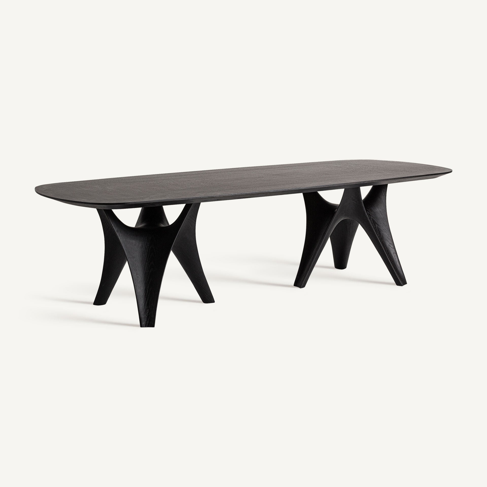 BILZEN DINING TABLE