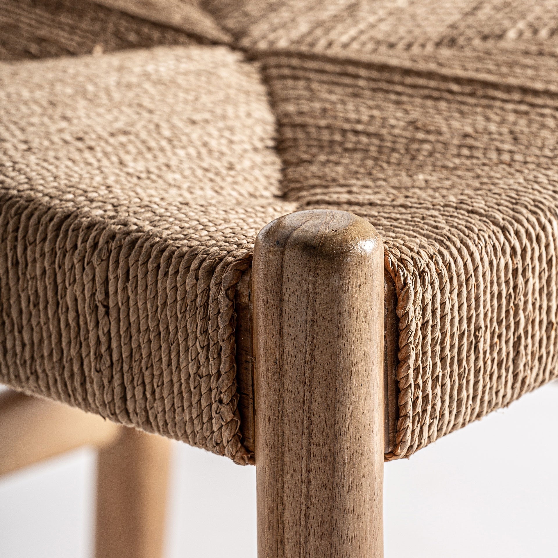 AGIA CHAIR