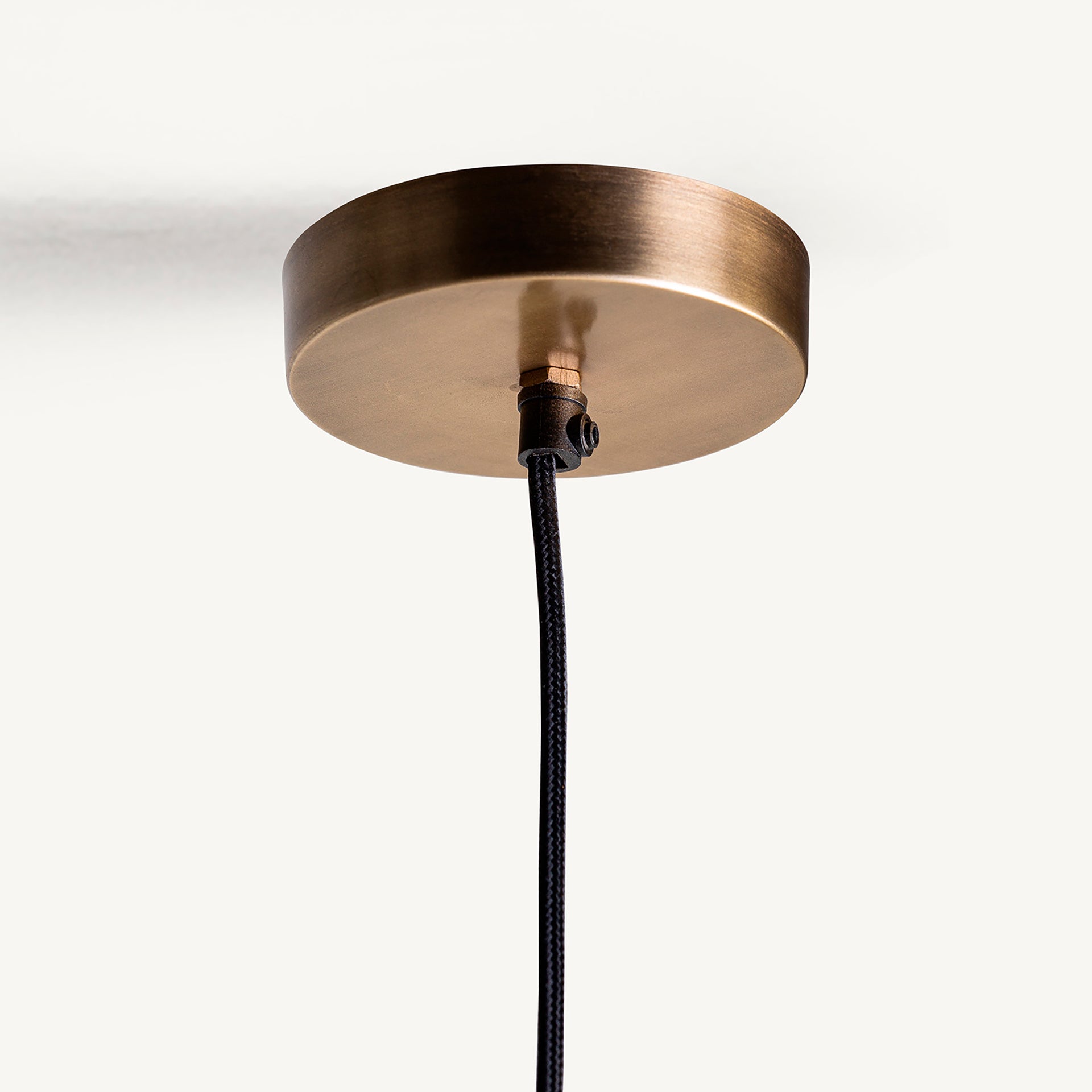 ARTEAGA CEILING LAMP - ramustudio