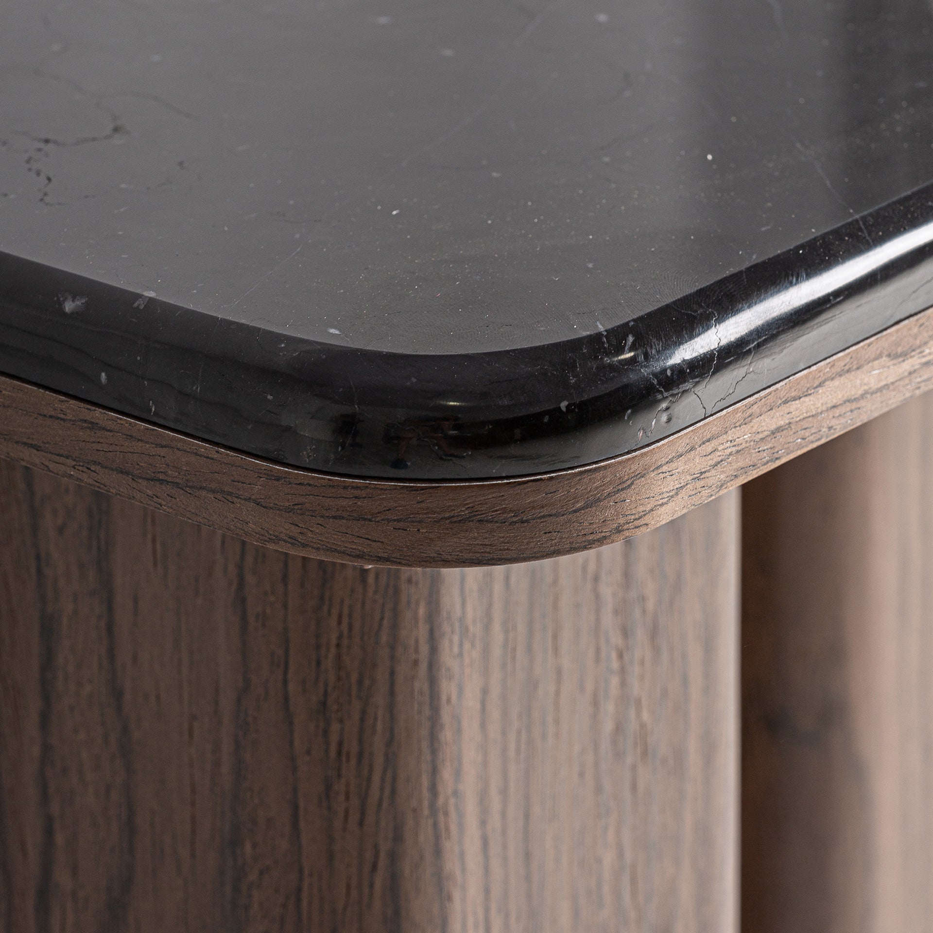 ATLAS SIDE TABLE - ramustudio