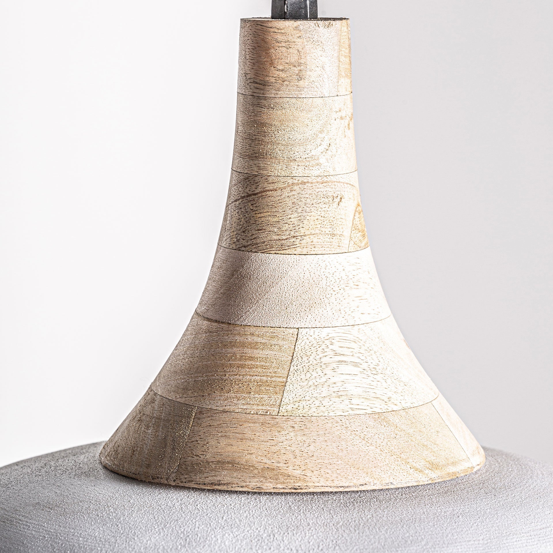 BECK CEILING LAMP - ramustudio