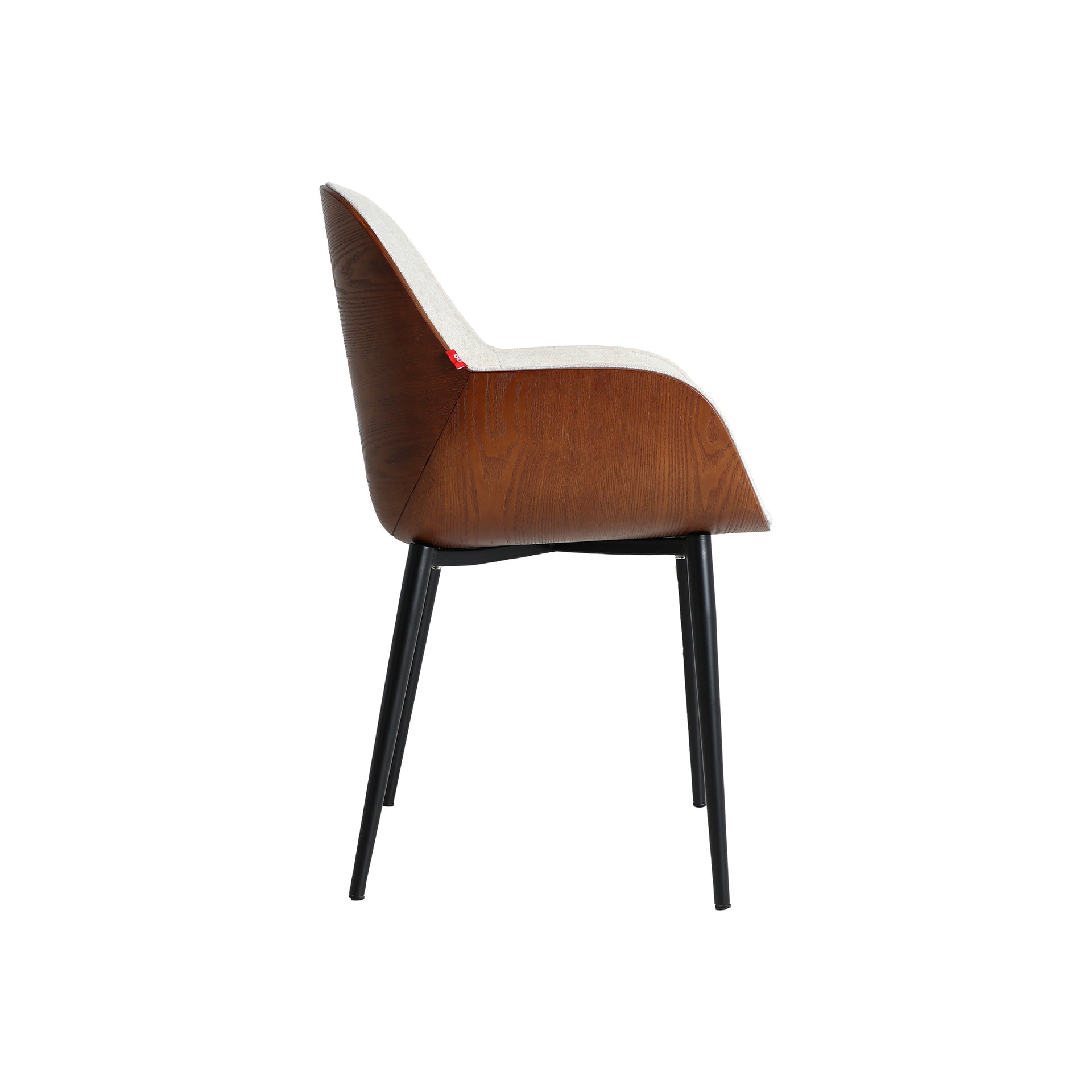BEESD CHAIR - ramustudio