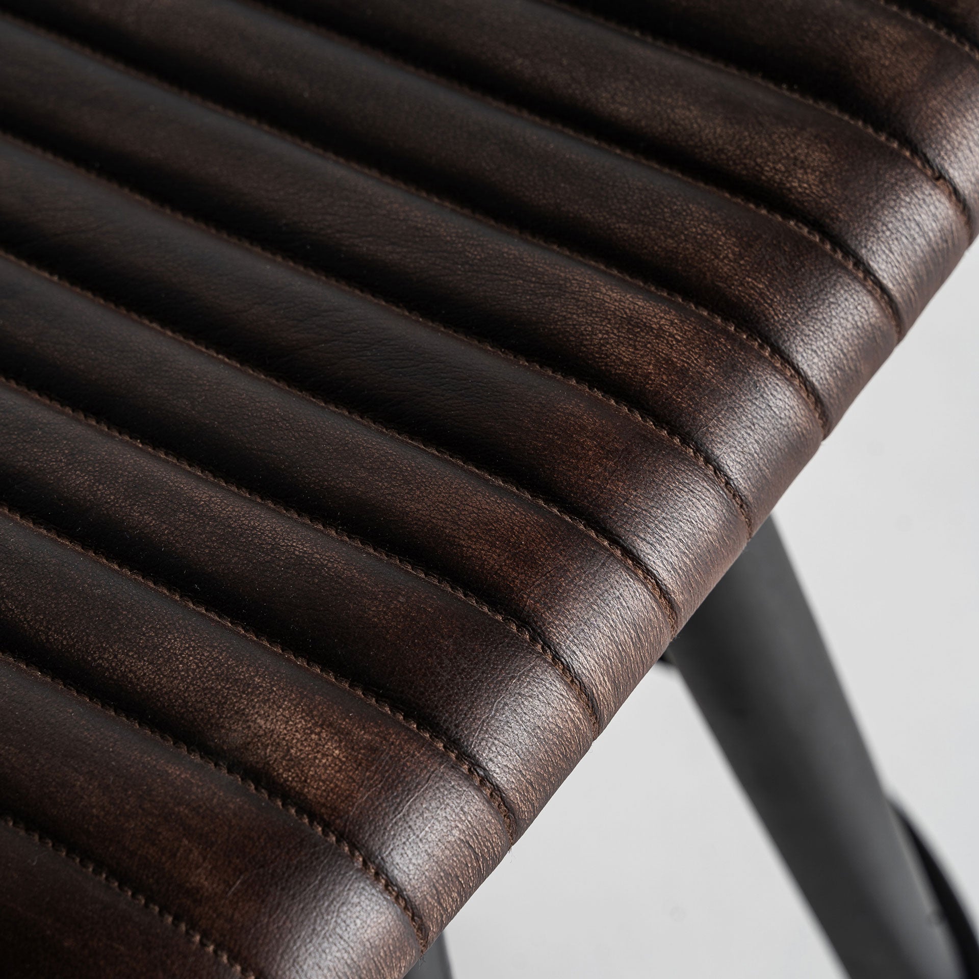 BEFAUX STOOL - ramustudio