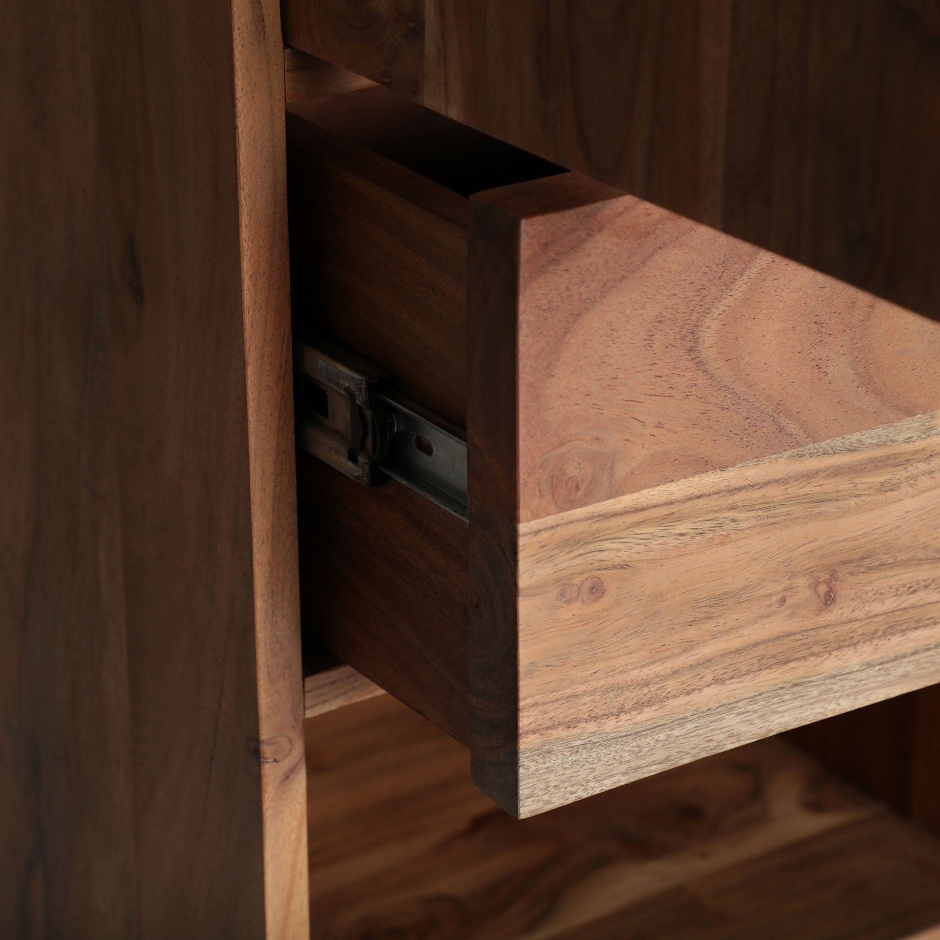 BLESLE WARDROBE - ramustudio