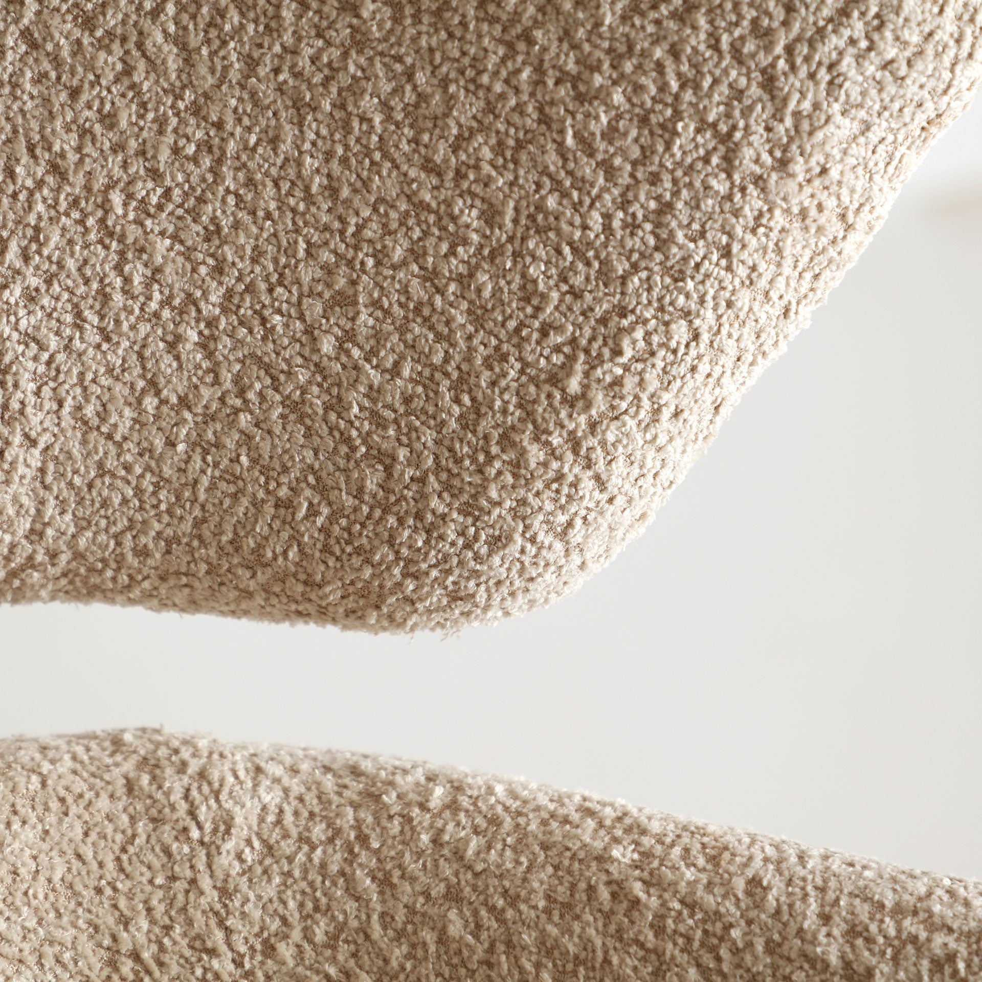 BOUCLÉ PRIVAS ROTATIVE ARMCHAIR - ramustudio