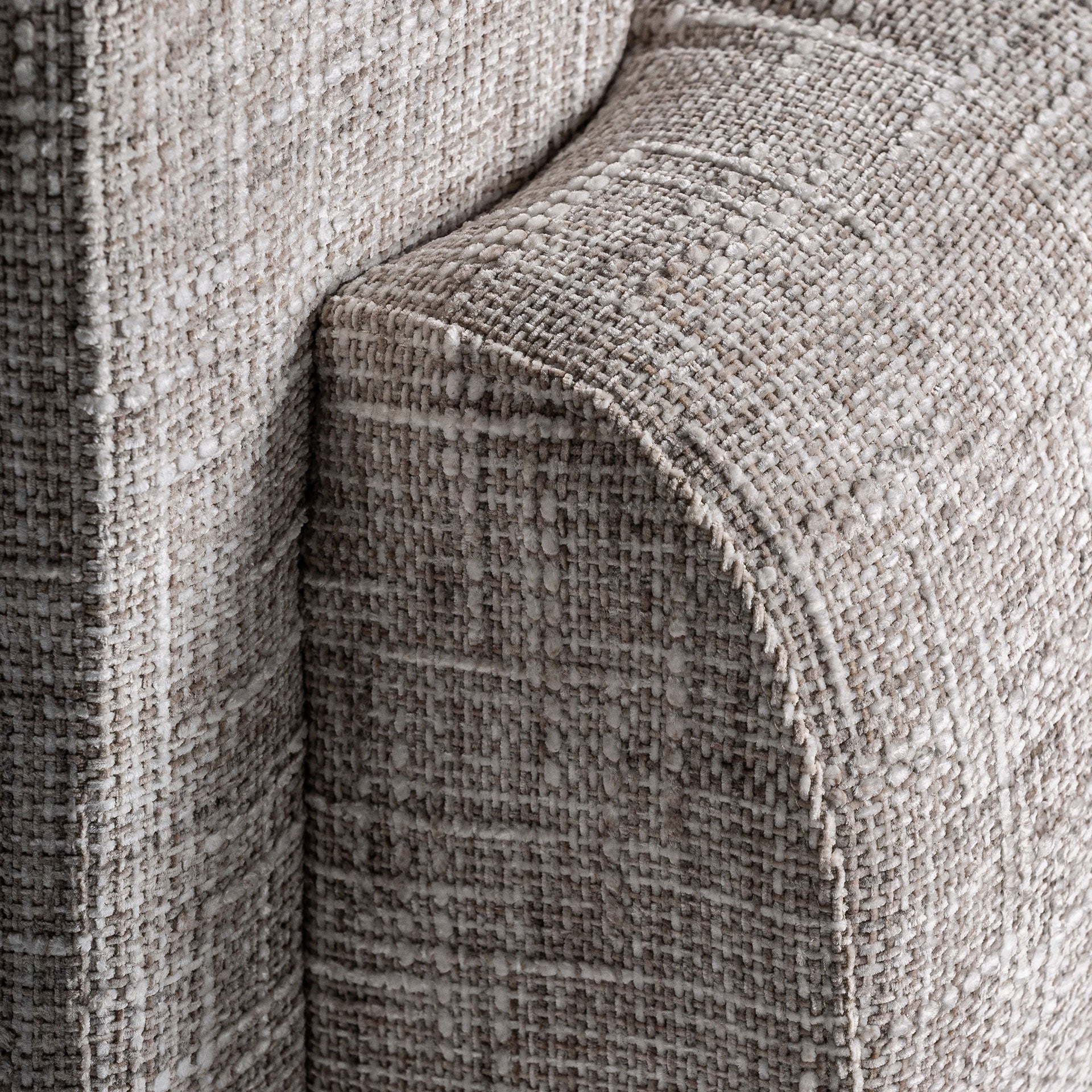 BRISTOL SOFA - ramustudio
