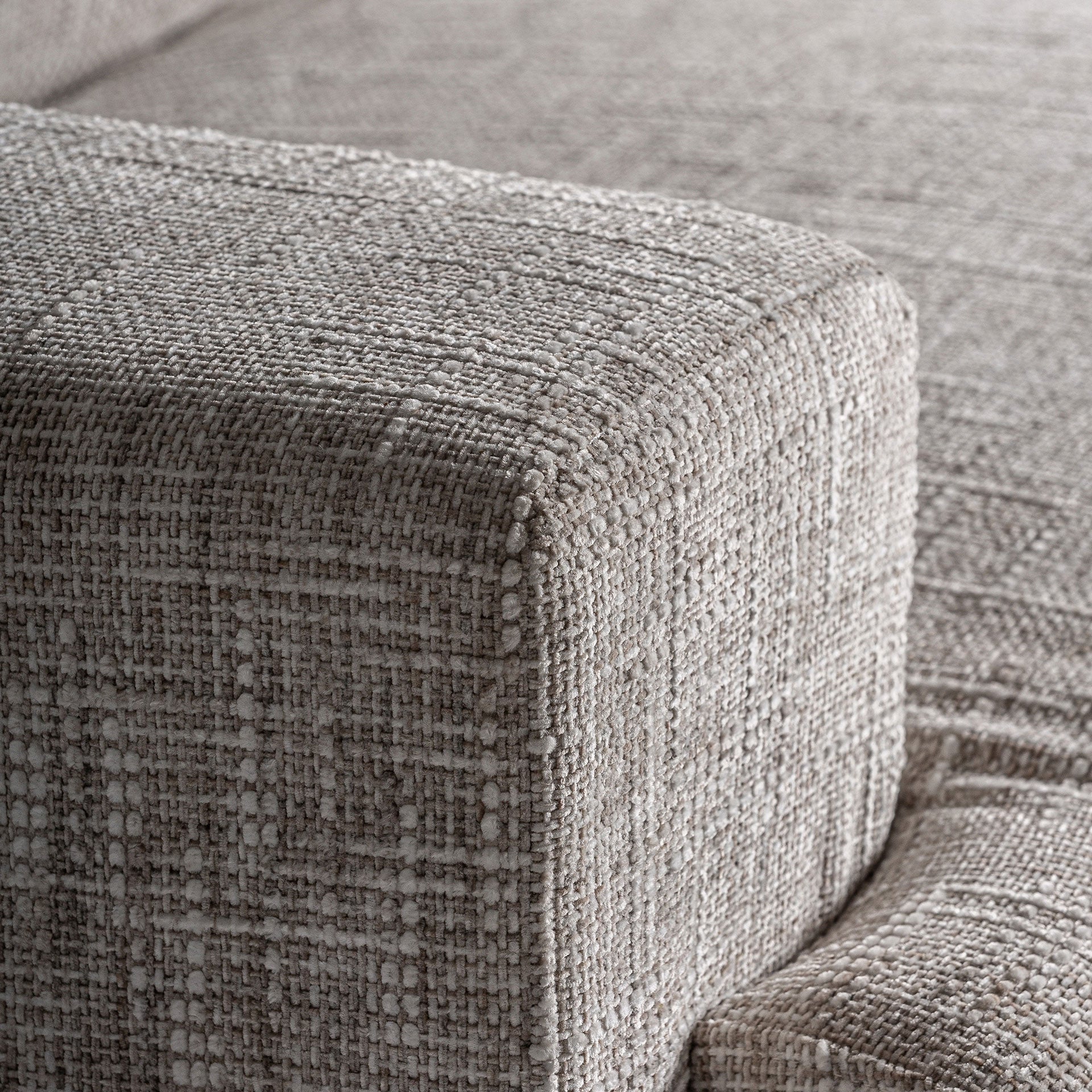 BRISTOL SOFA - ramustudio