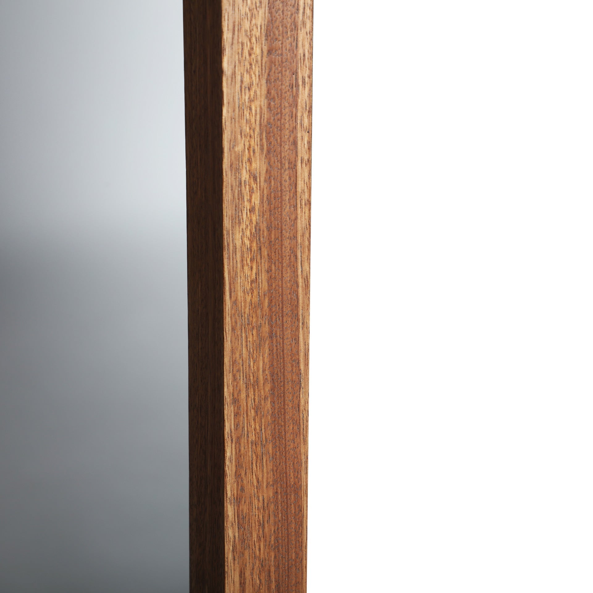 BUSK MIRROR - ramustudio