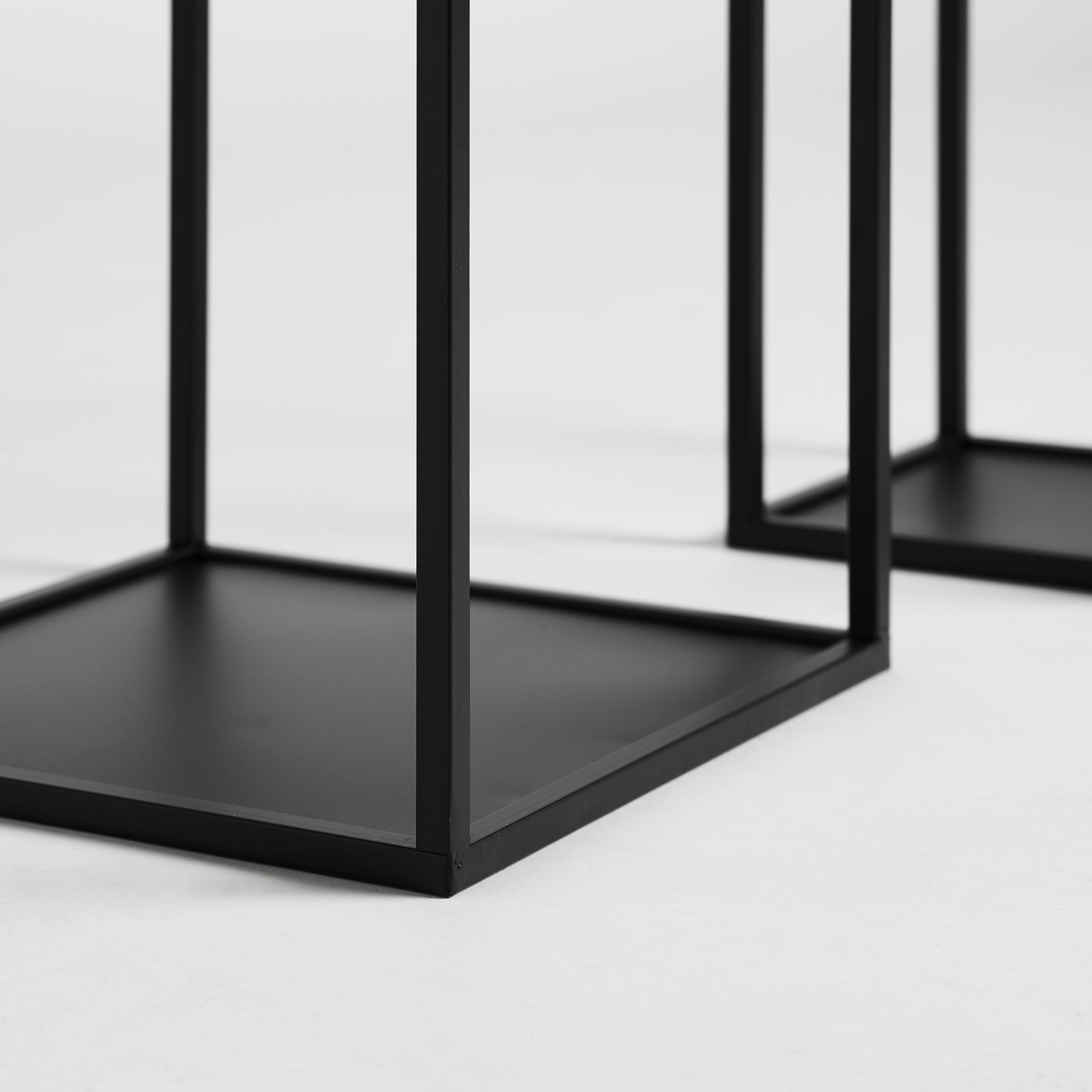 CAILAR CANDLE HOLDER (SET OF 2) - ramustudio