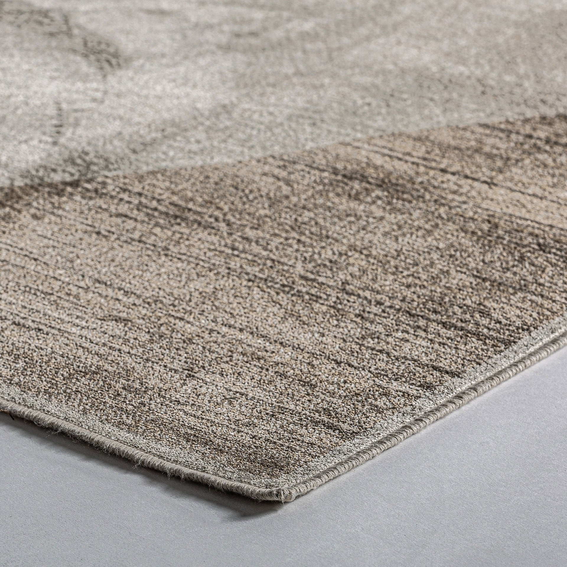 DIONE CARPET - ramustudio