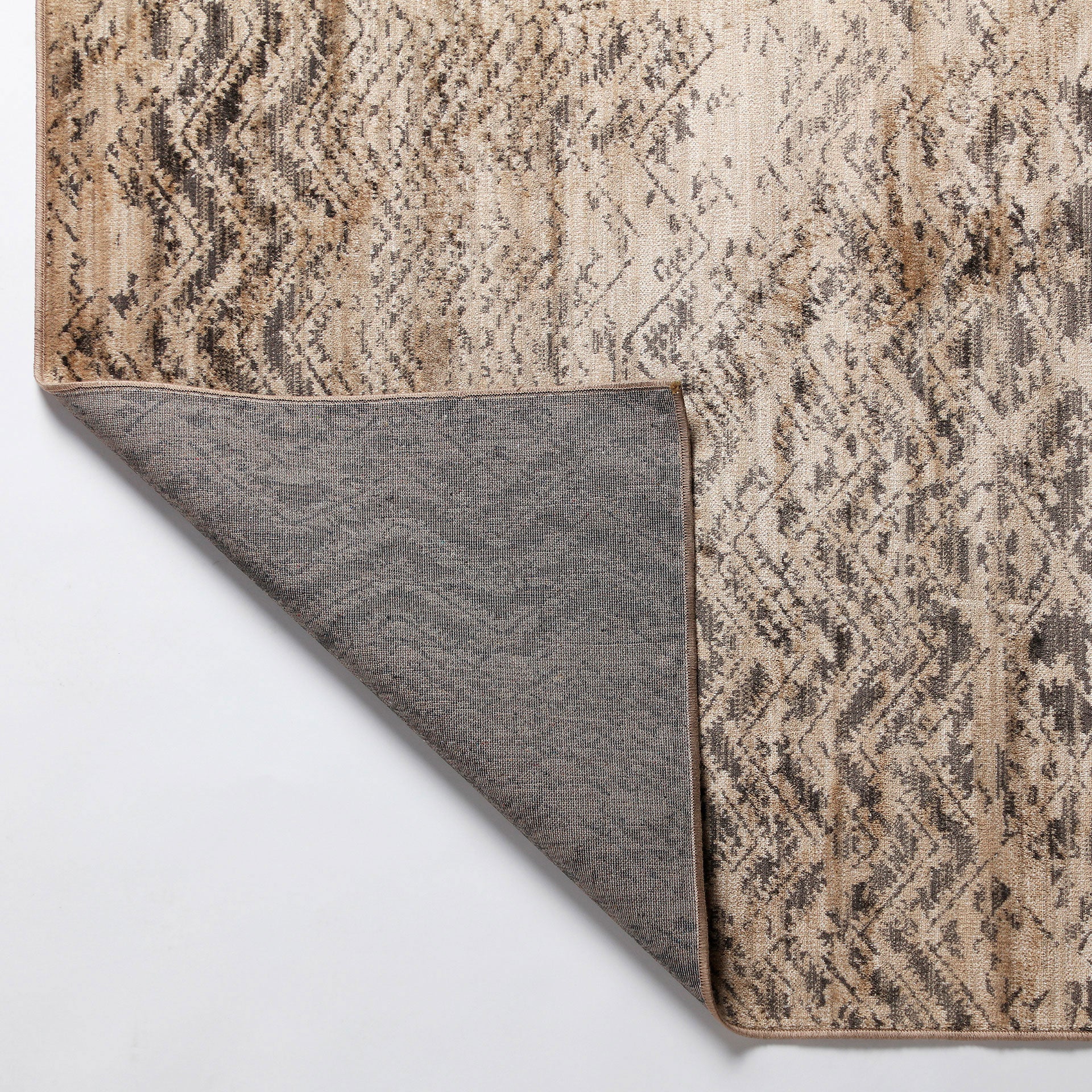 ELIAN CARPET - ramustudio