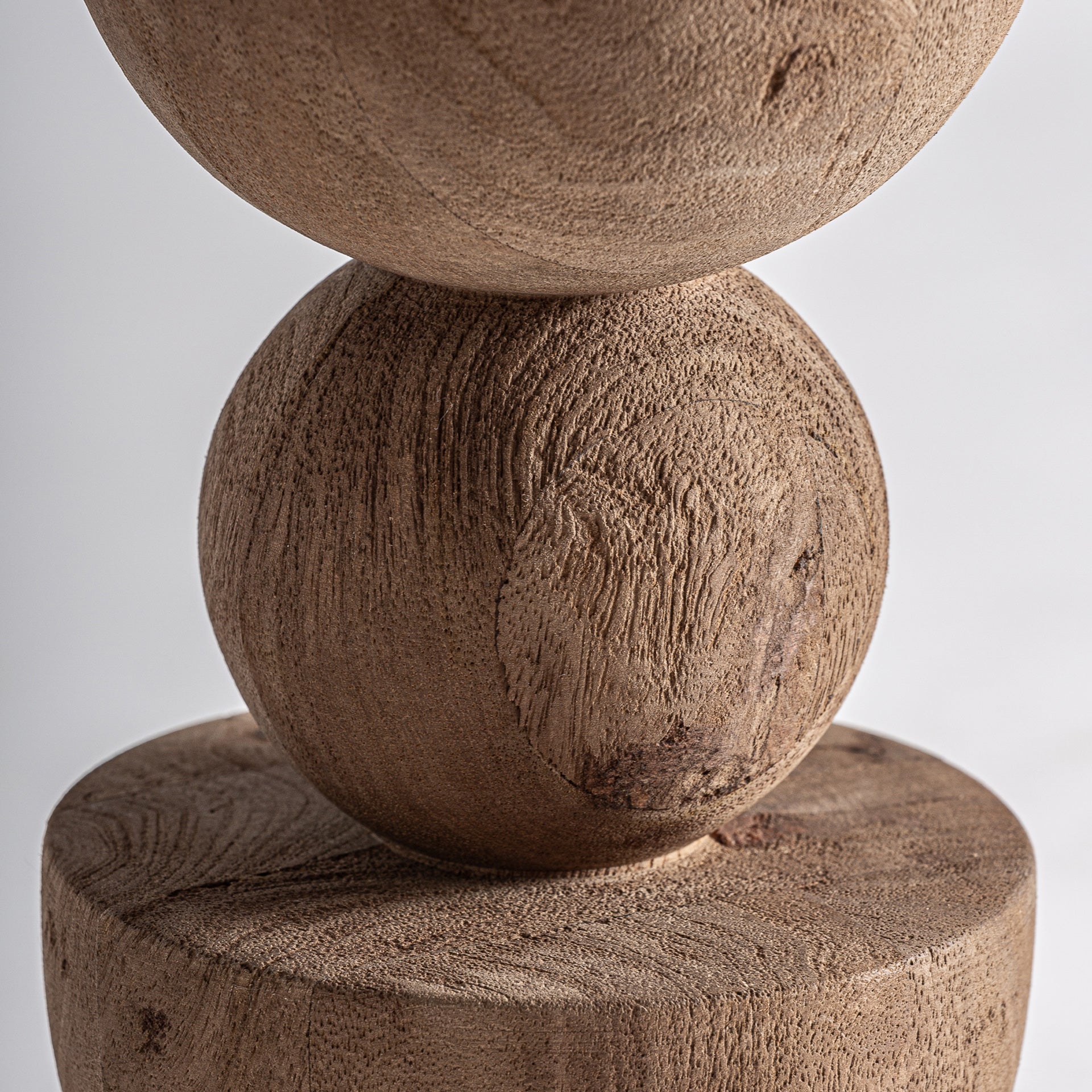 FLOW SIDE TABLE - ramustudio