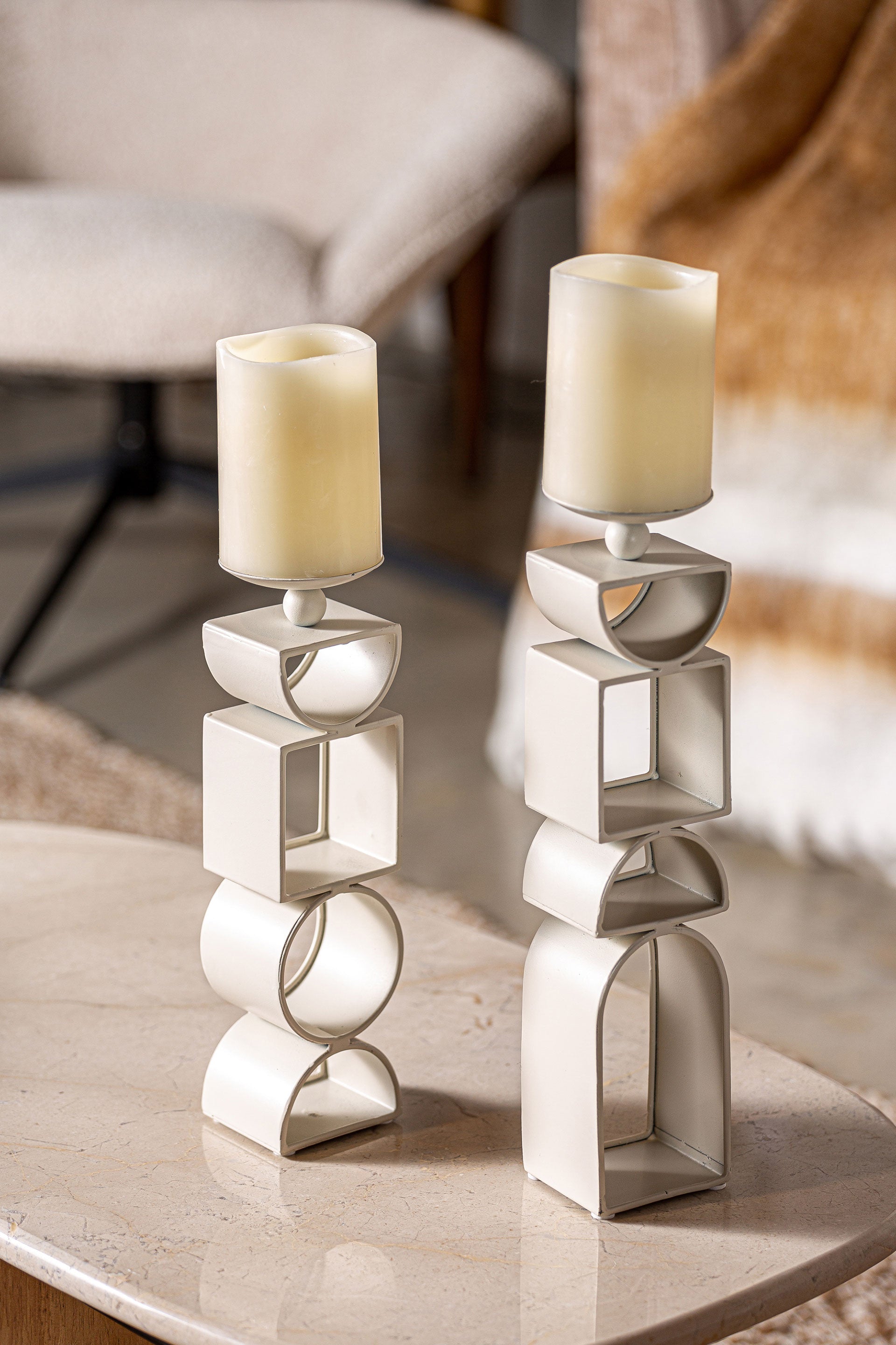GREYLE CANDLE HOLDER - ramustudio