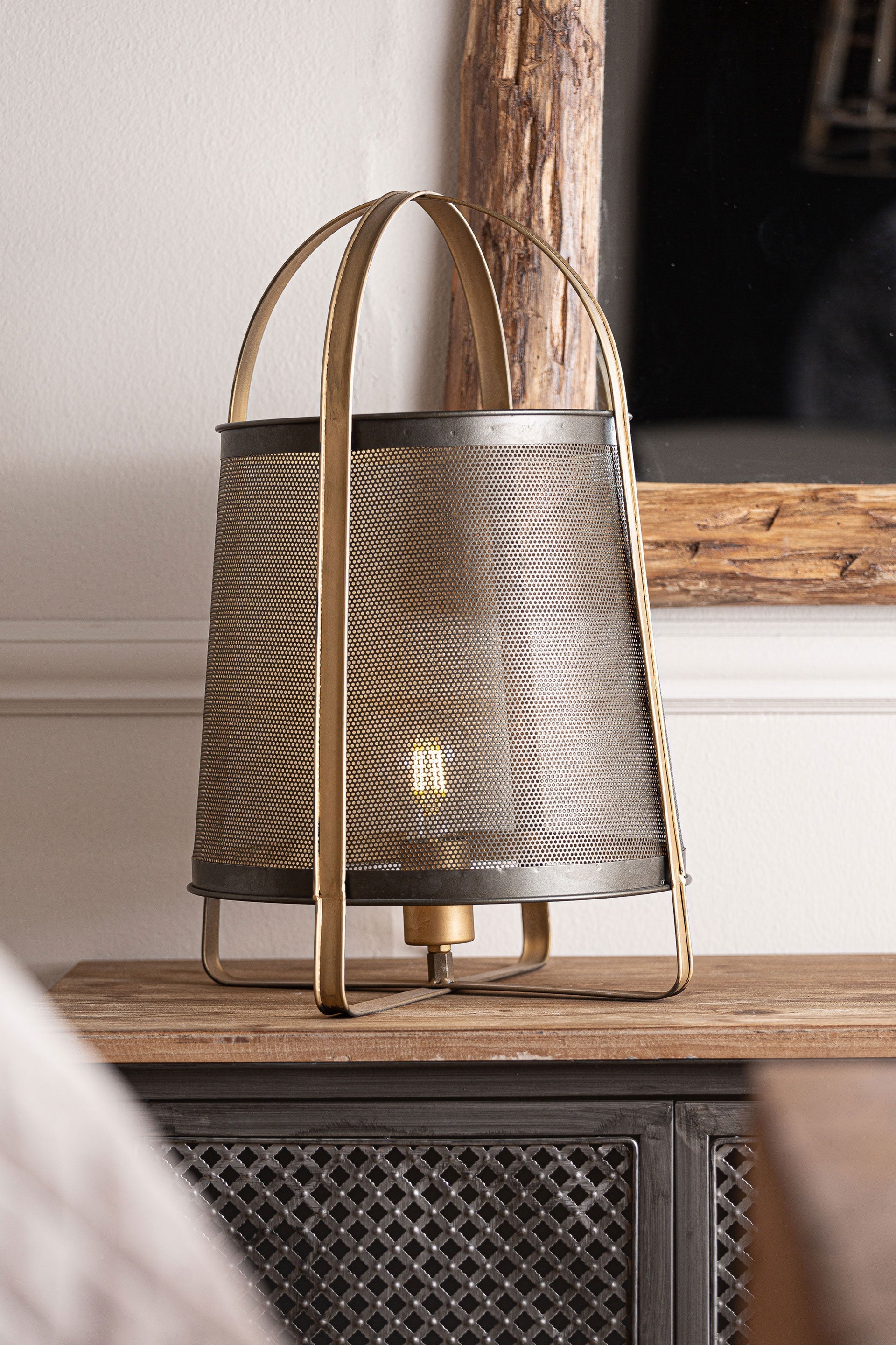 HAIDE TABLE LAMP - ramustudio