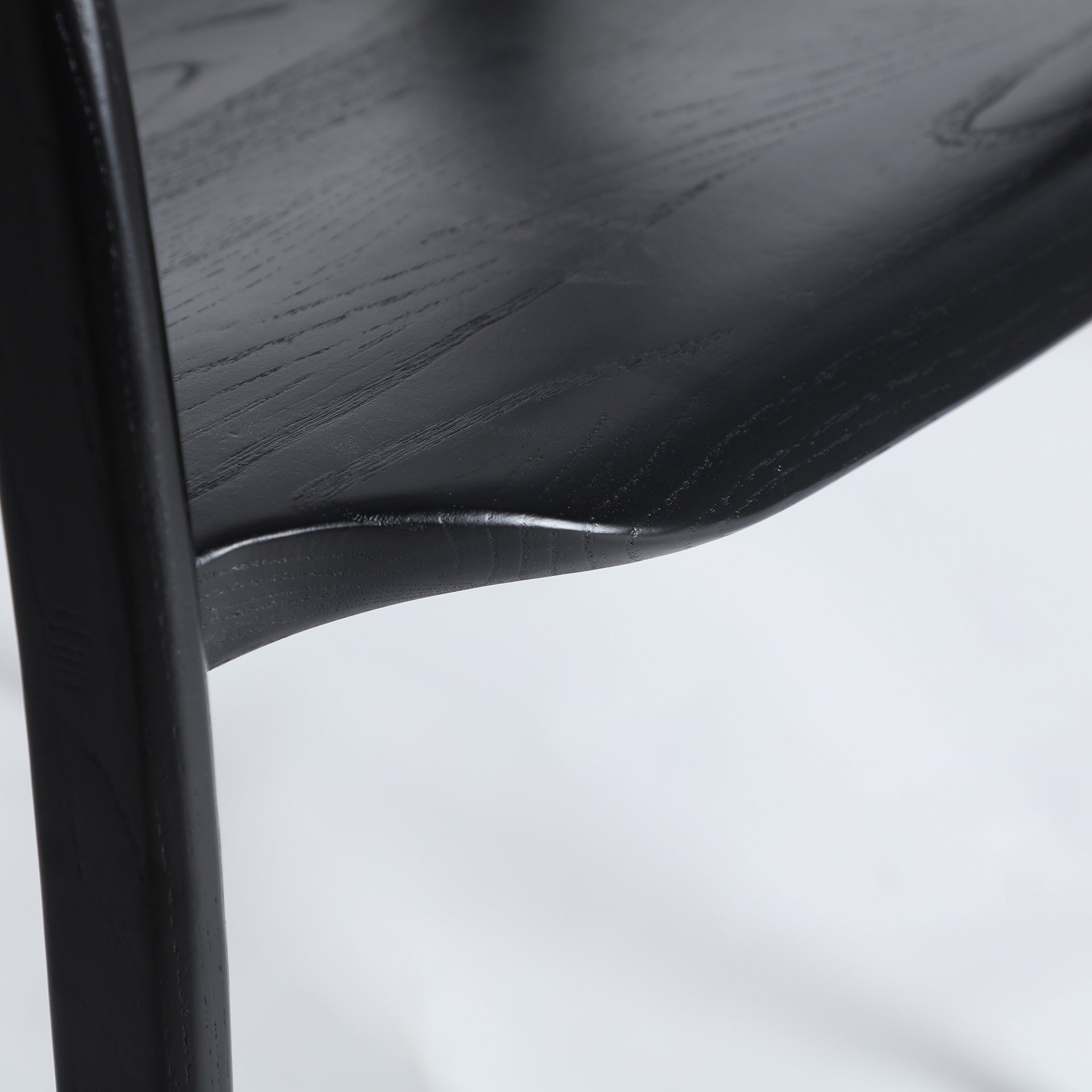 HASLOCH CHAIR - ramustudio