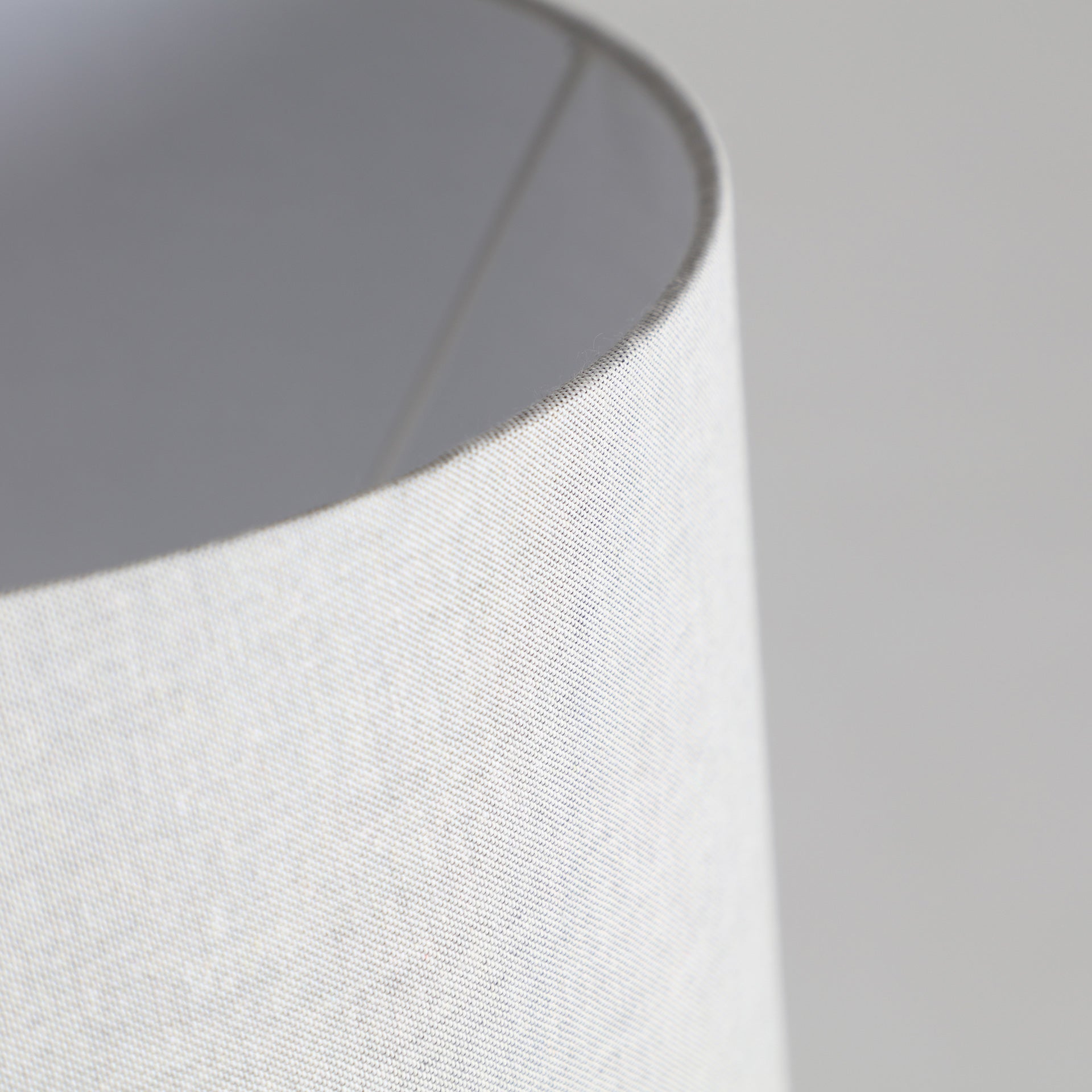 HELINA TABLE LAMP - ramustudio