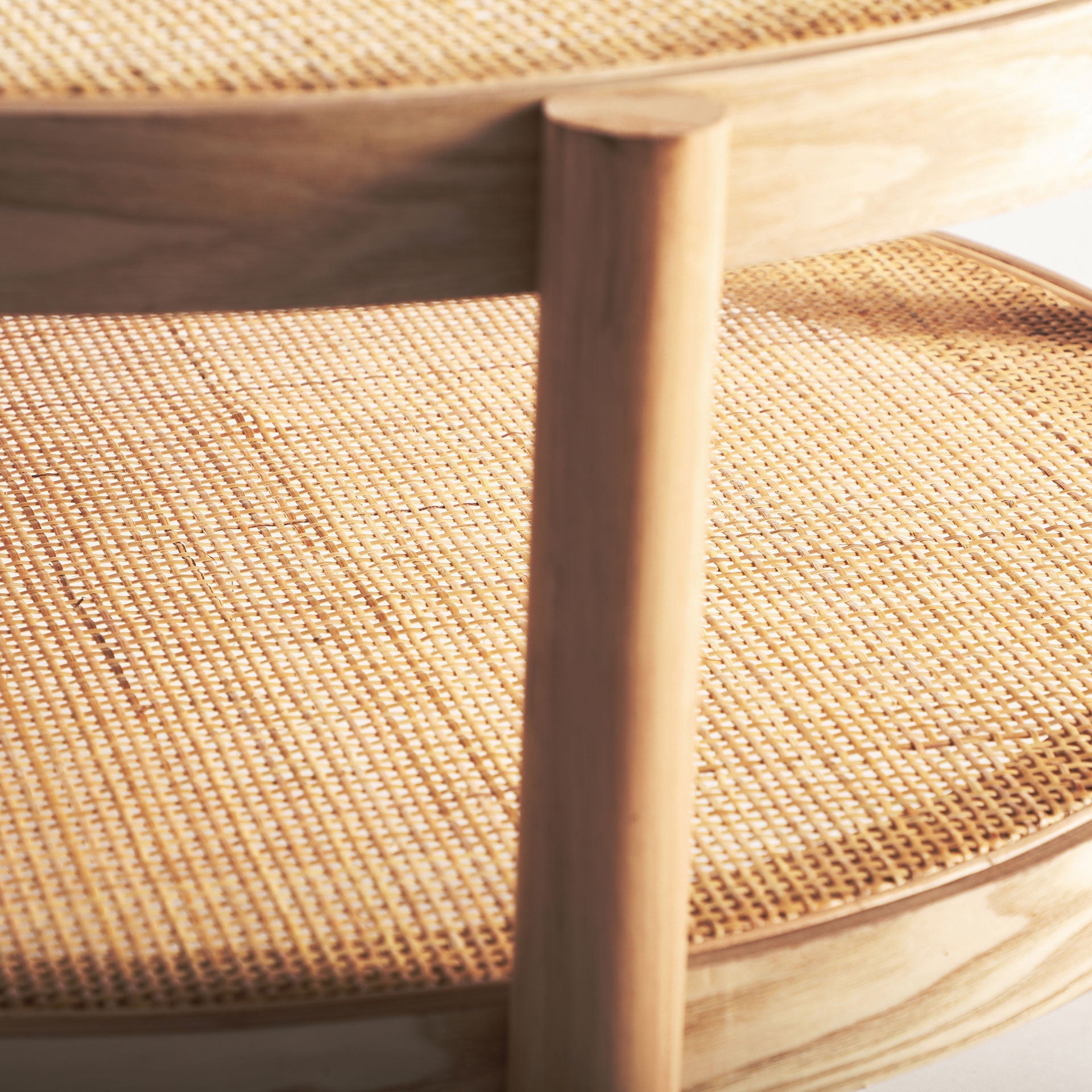 IKLA COFFEE TABLE - ramustudio