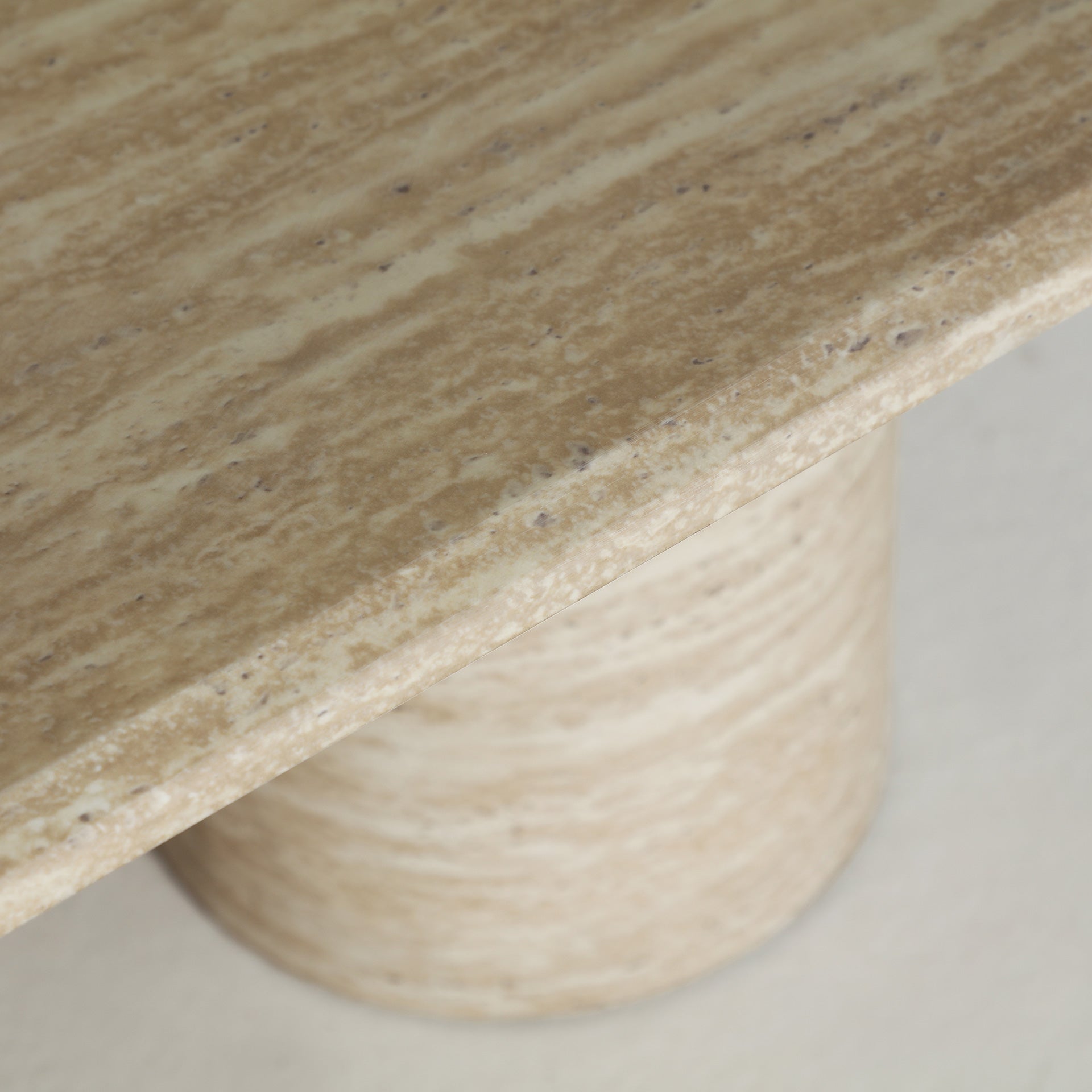 LAMBESC COFFEE TABLE - ramustudio