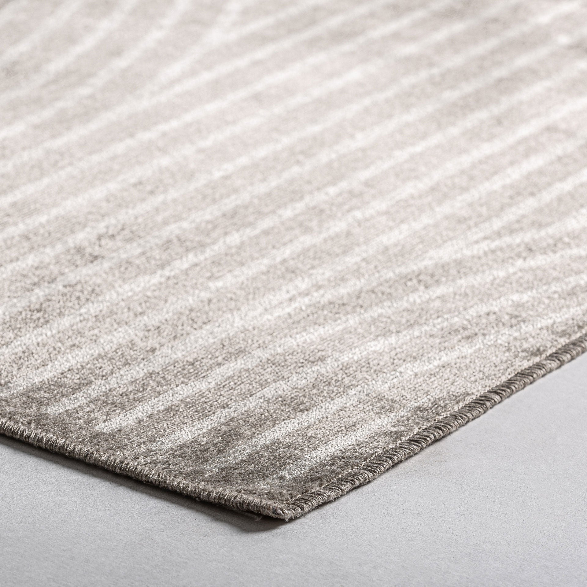 LEIKA CARPET - ramustudio