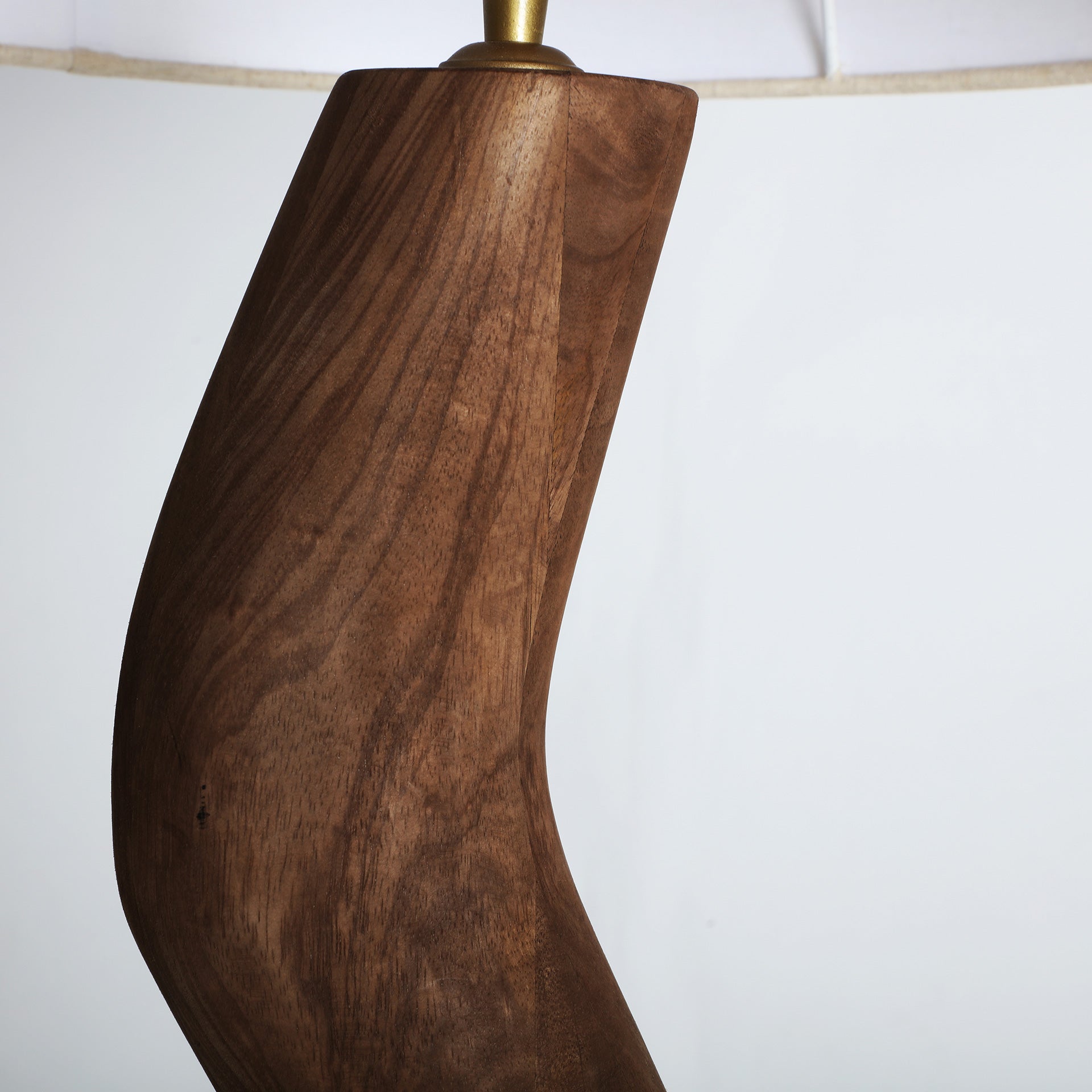ONDA FLOOR LAMP - ramustudio
