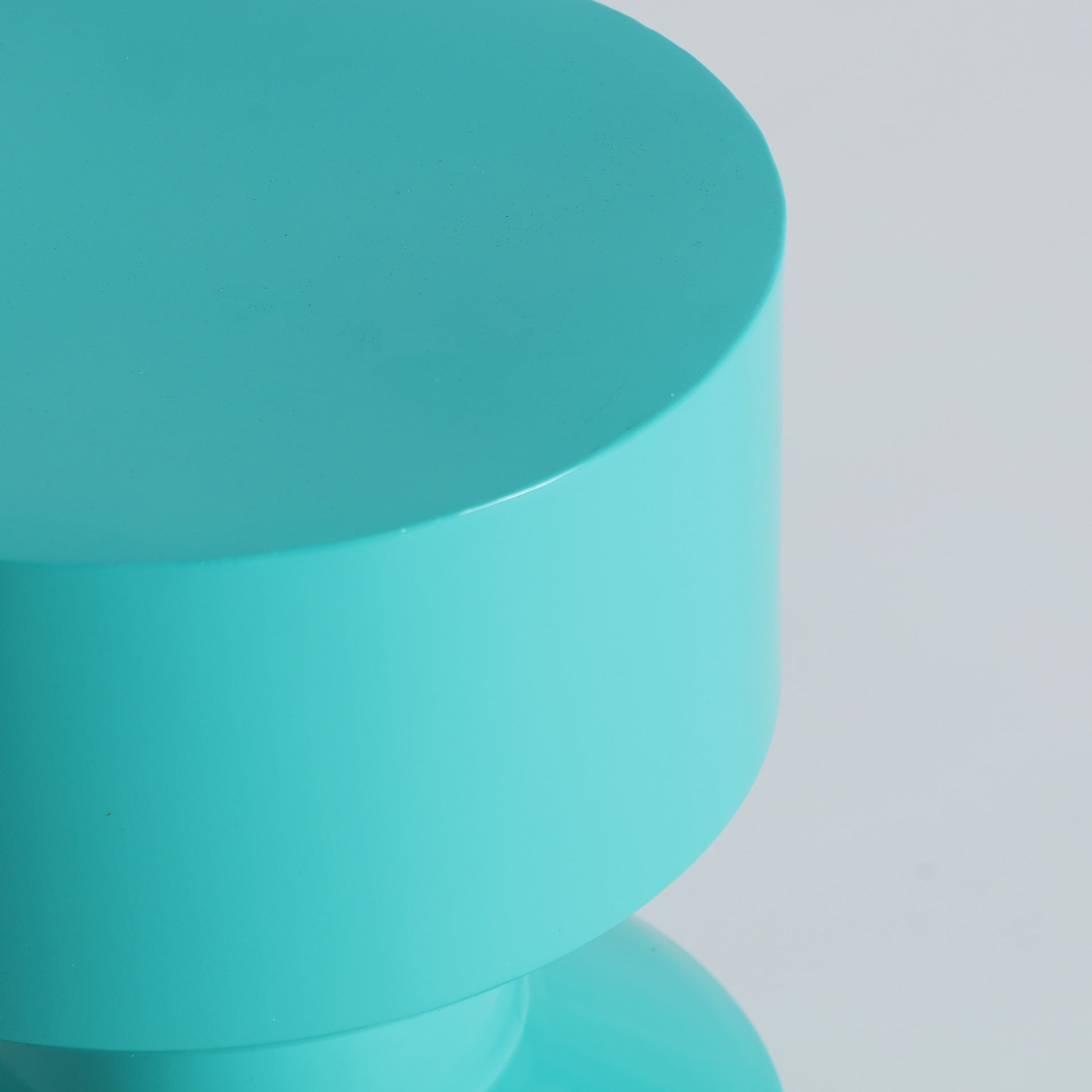 POP SIDE TABLE - ramustudio