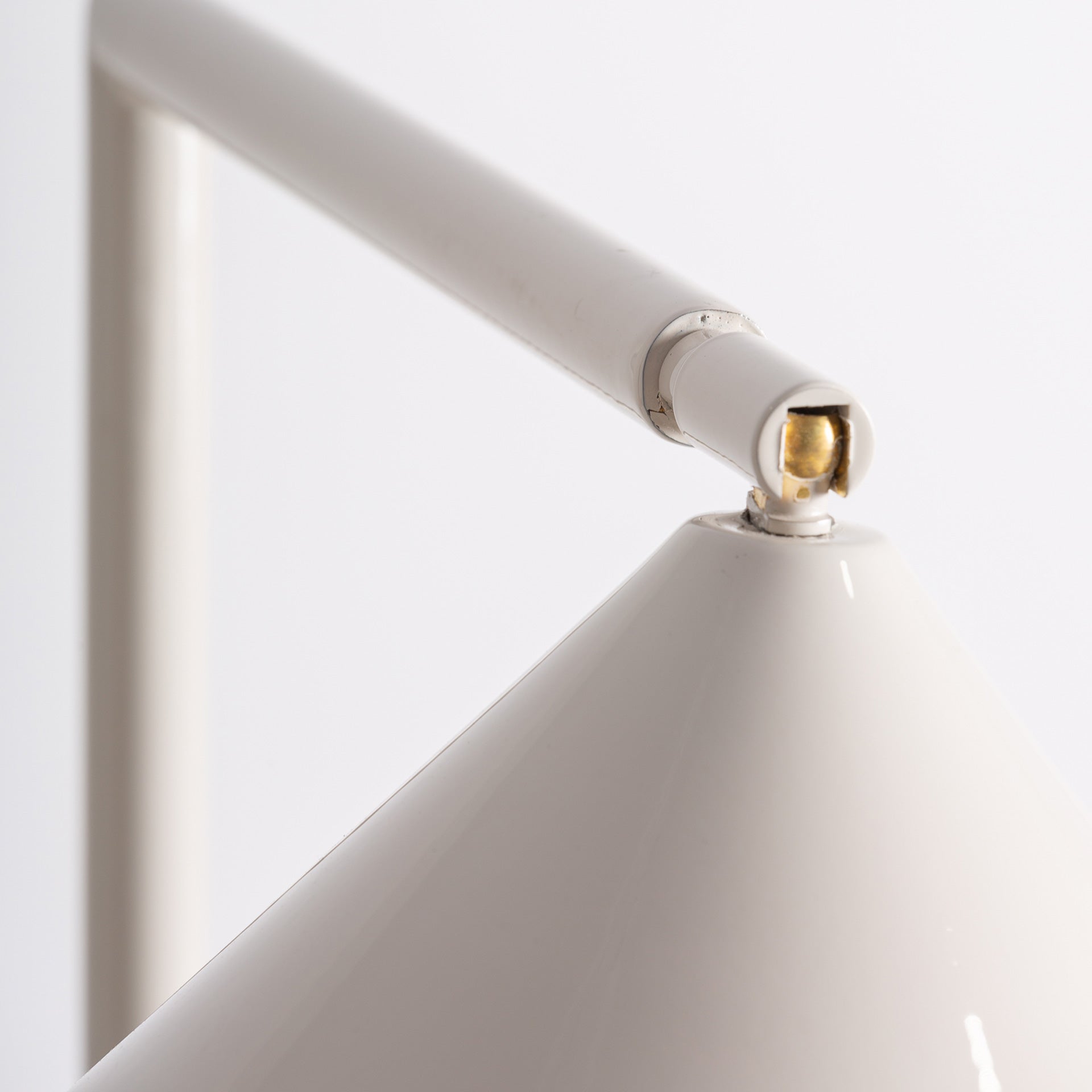 SAND FLOOR LAMP - ramustudio