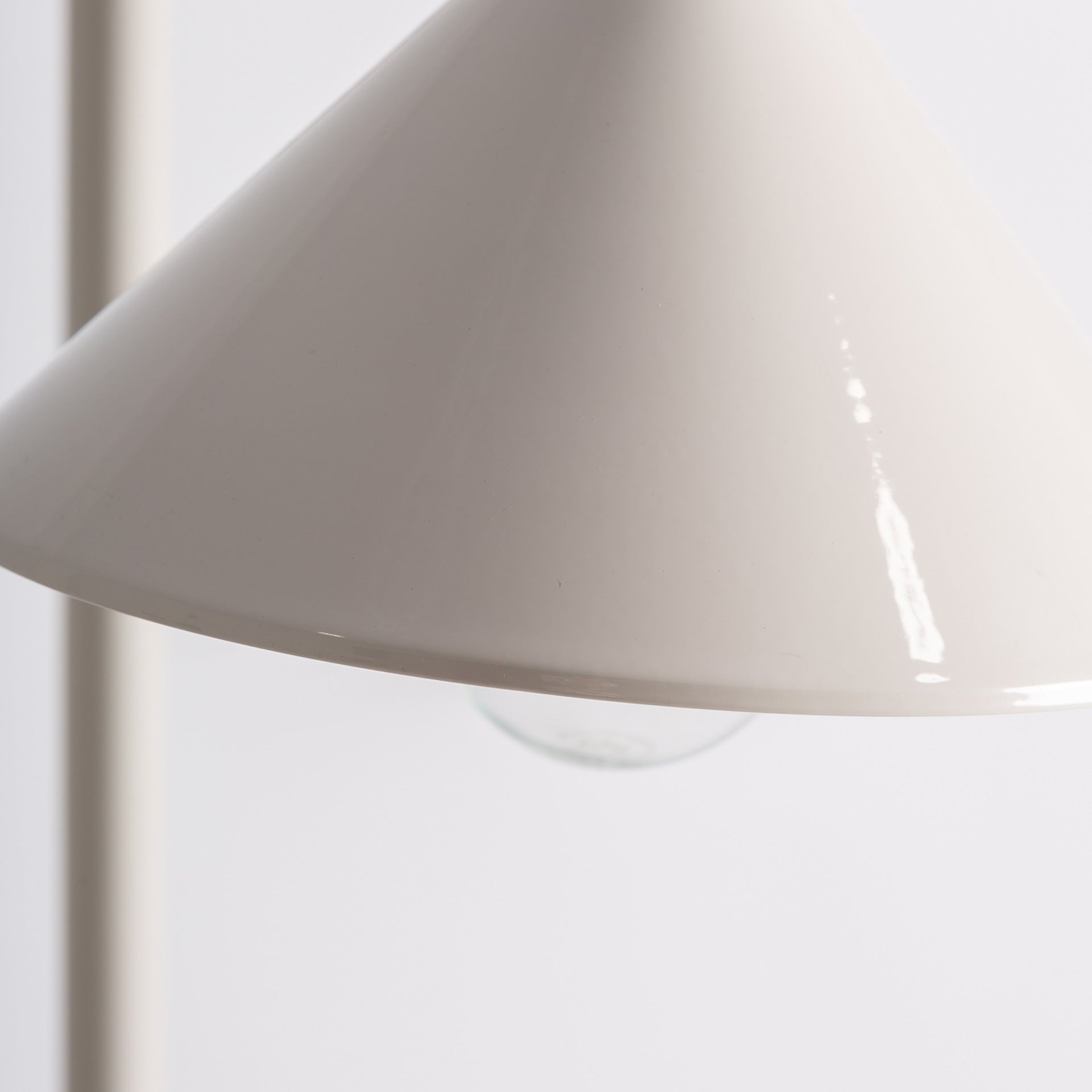 SAND FLOOR LAMP - ramustudio