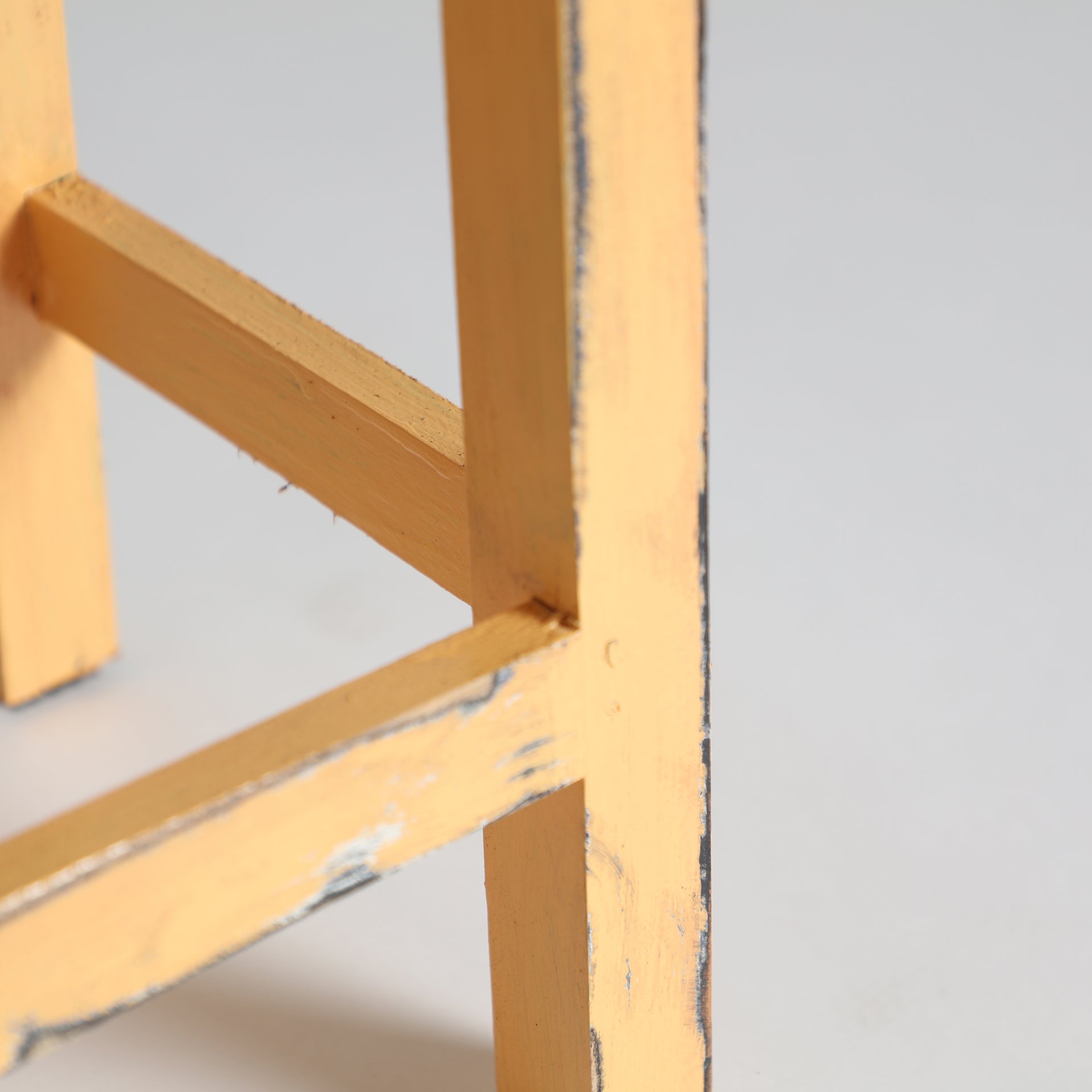 SAURIS STOOL - ramustudio