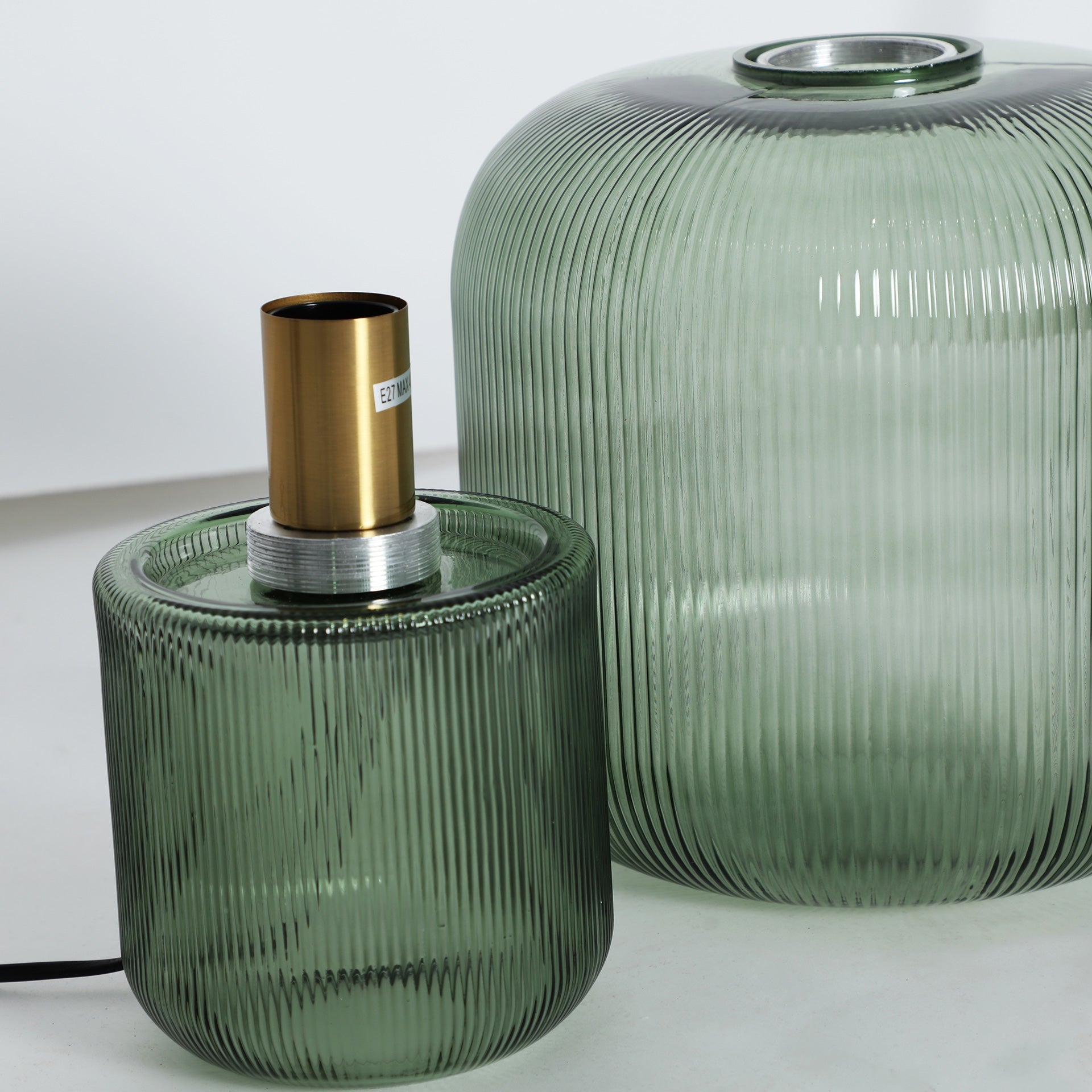 SIRA TABLE LAMP - ramustudio