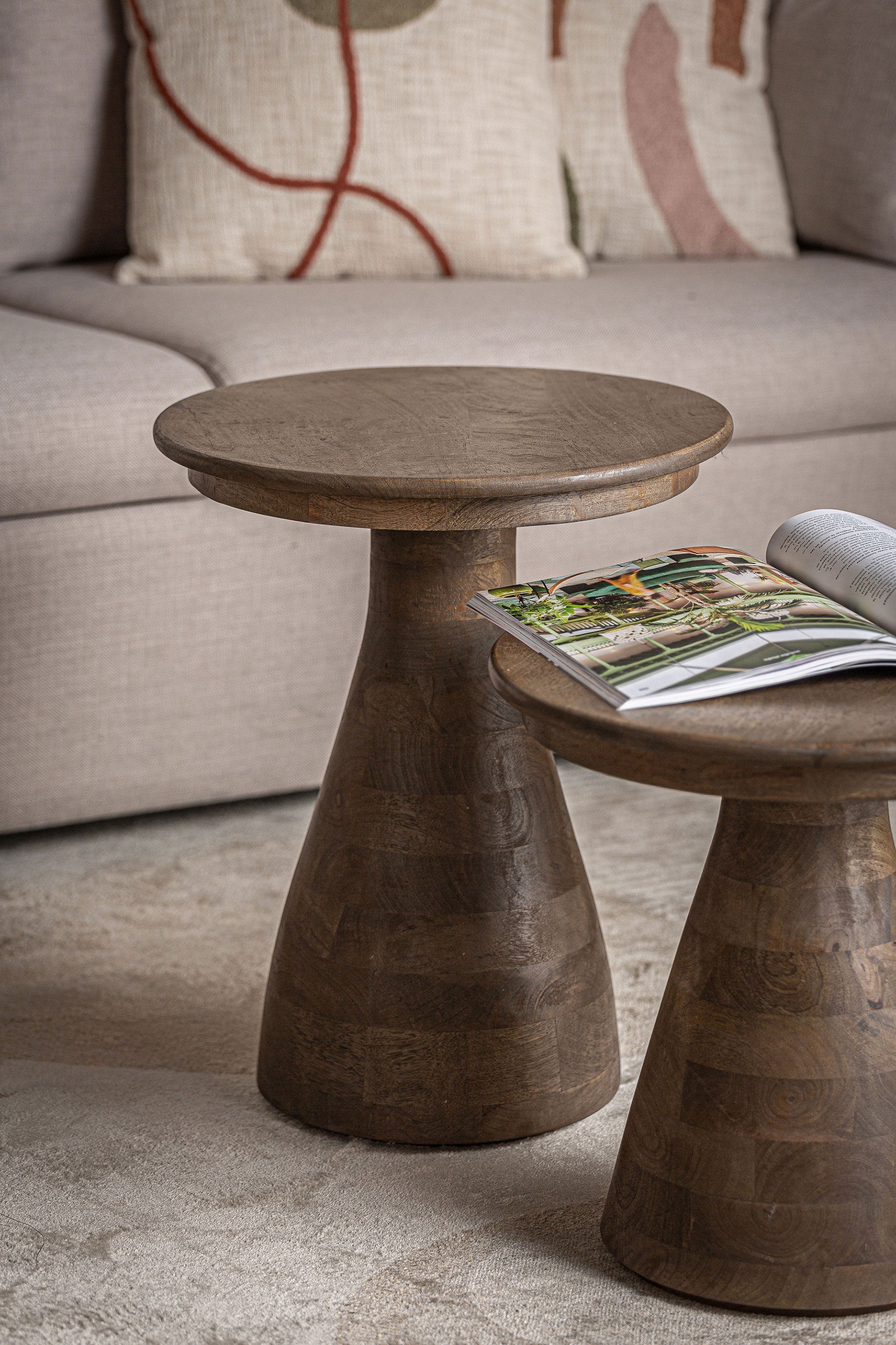 TAKALA COFFEE TABLE - ramustudio