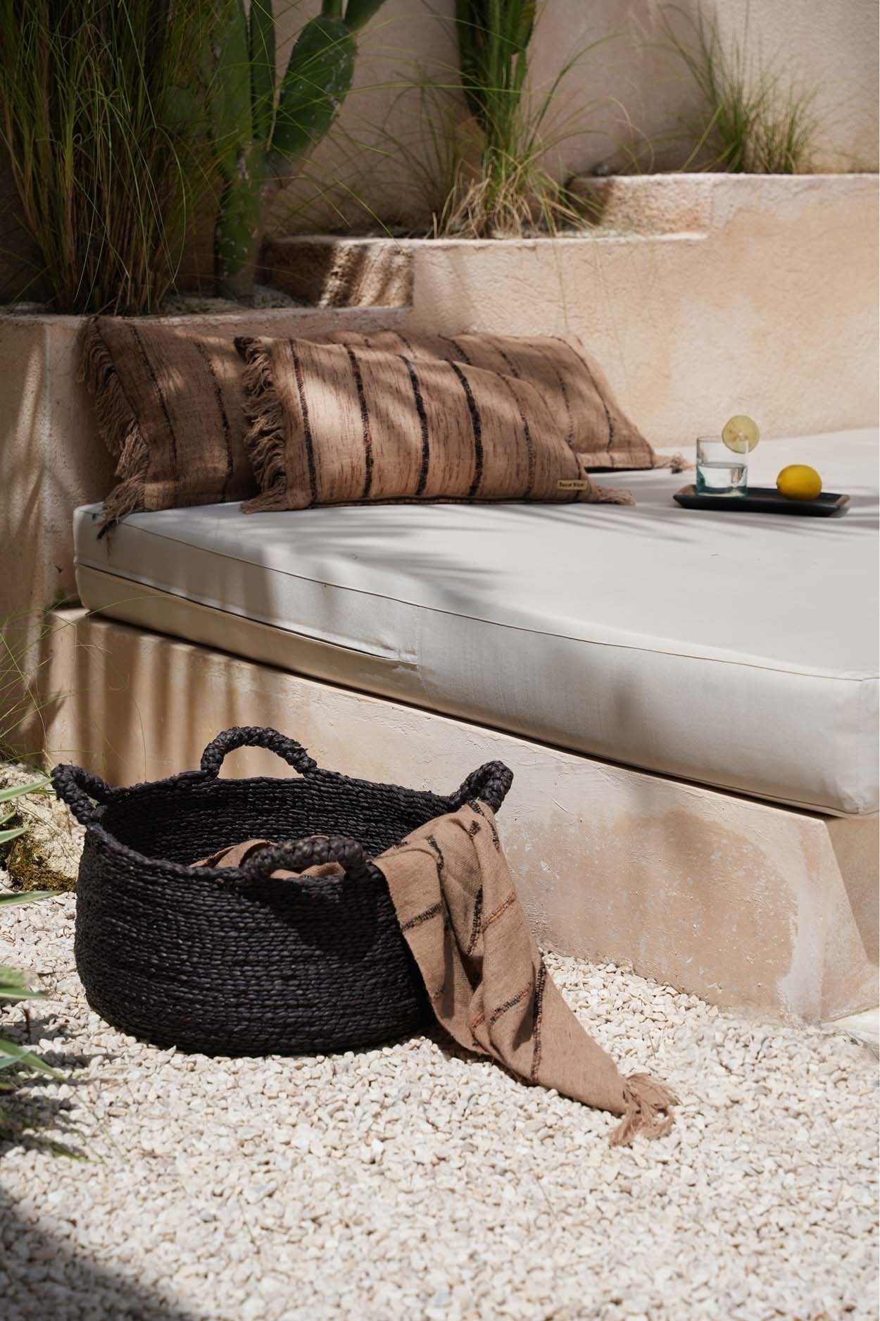 The s’il vous Plaid - Beige Black